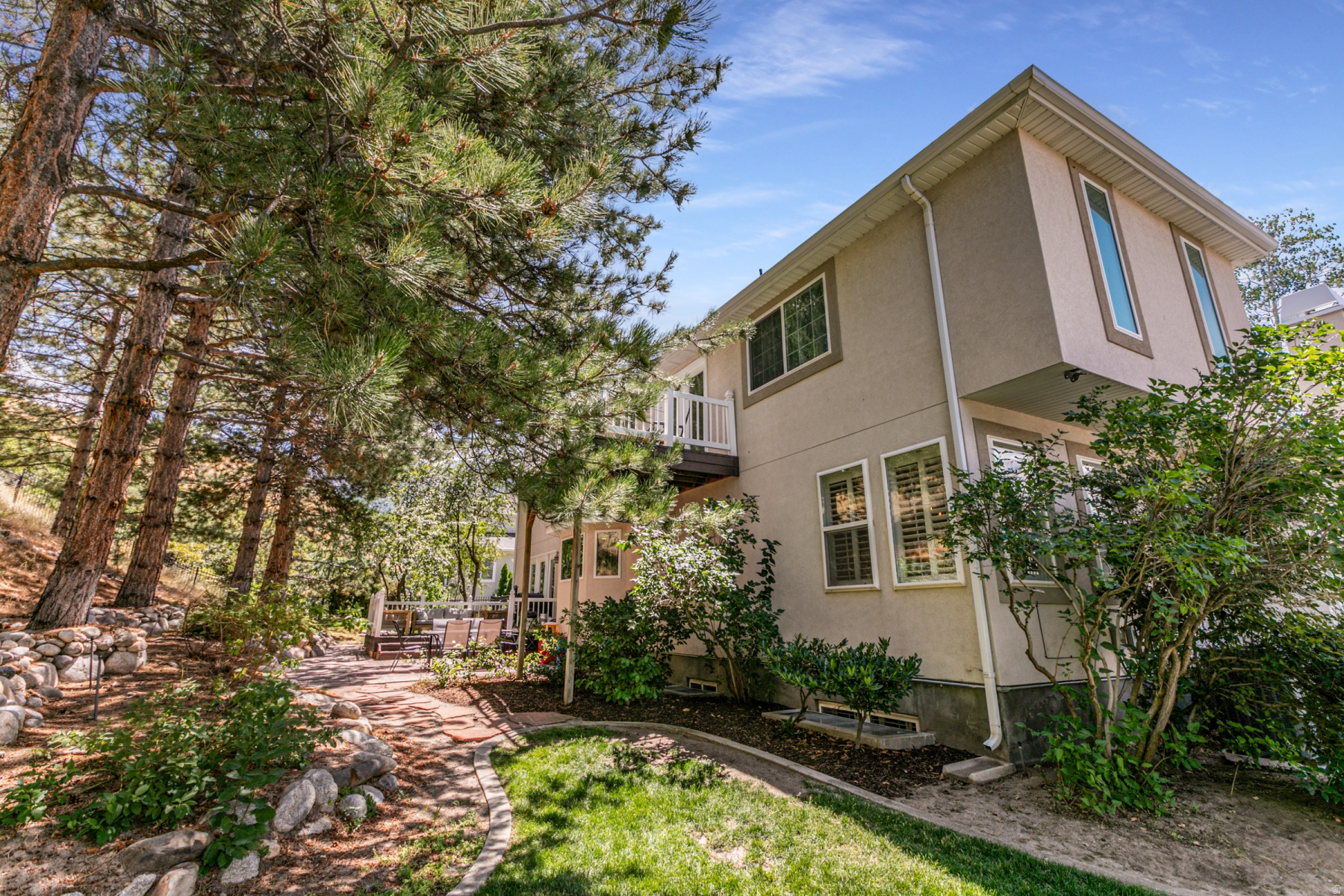 main property photo 46