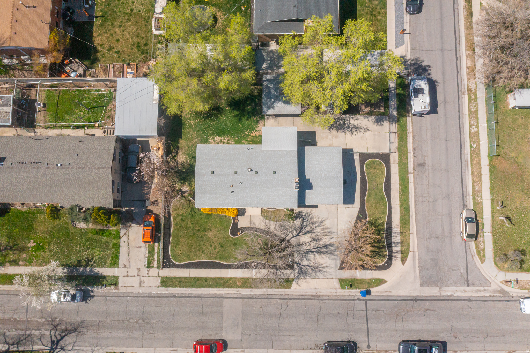 main property photo 51