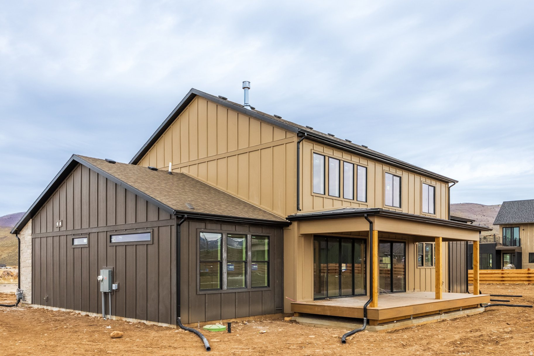 main property photo 54