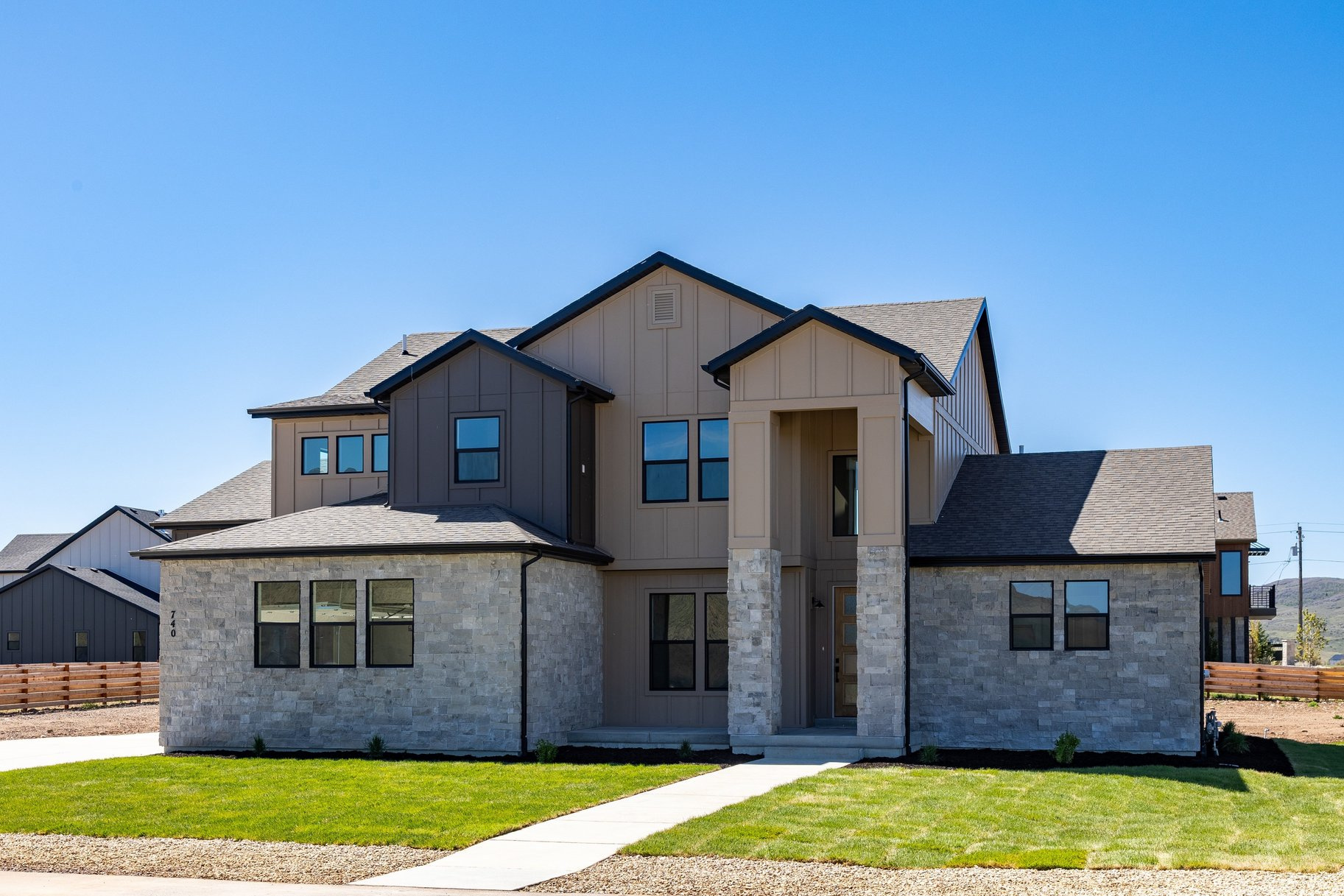 main property photo 70