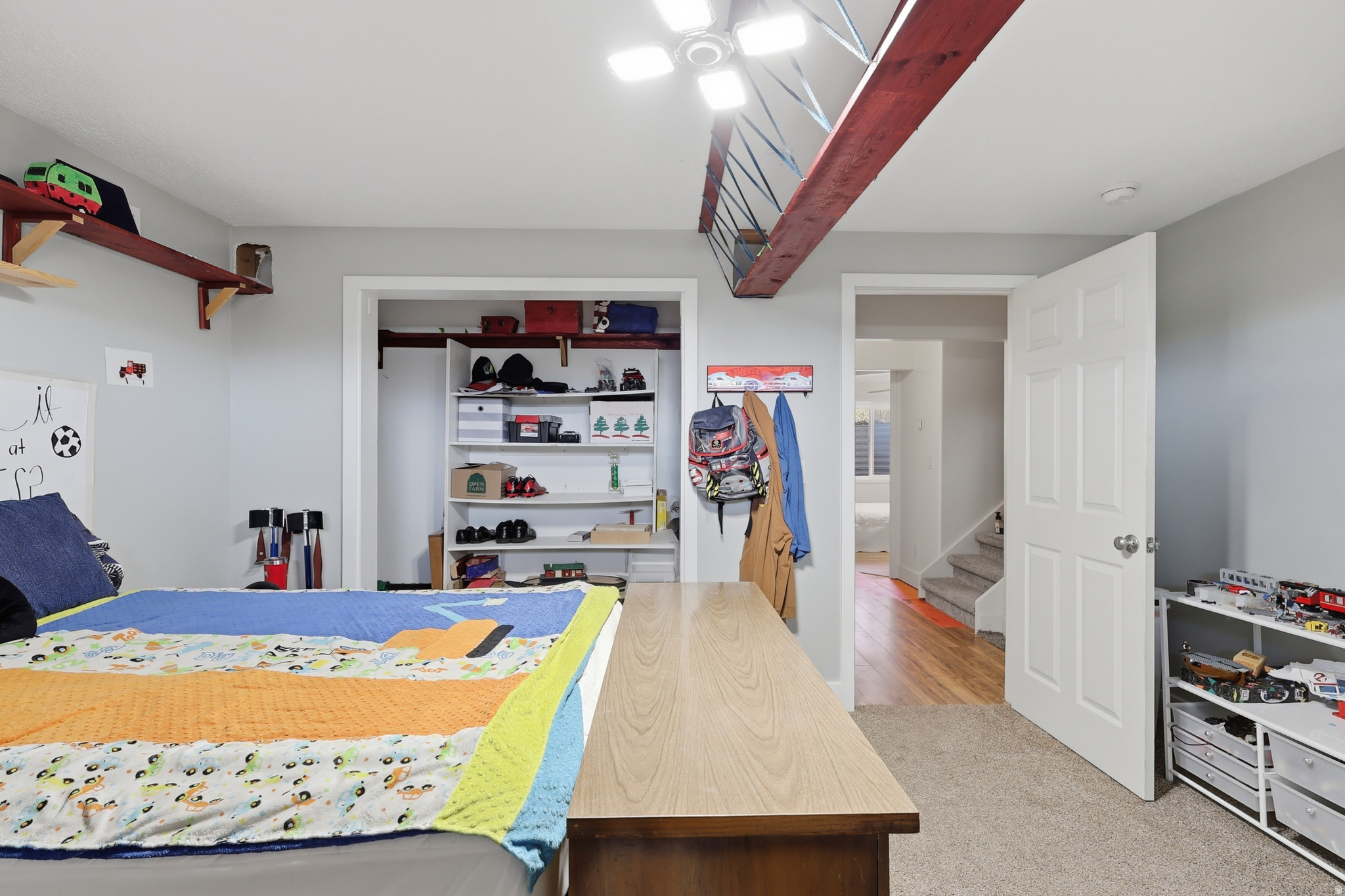 main property photo 29