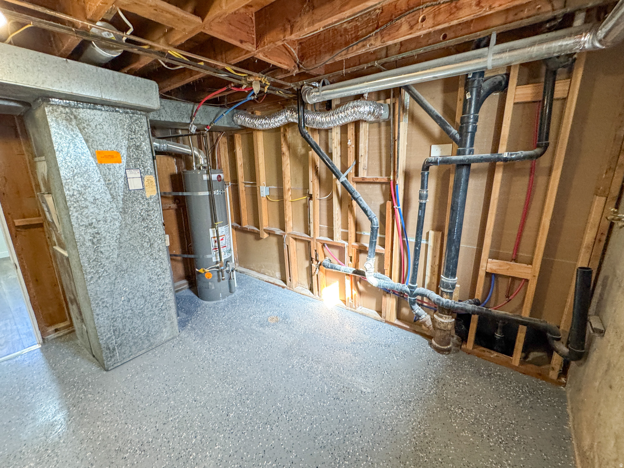 main property photo 37