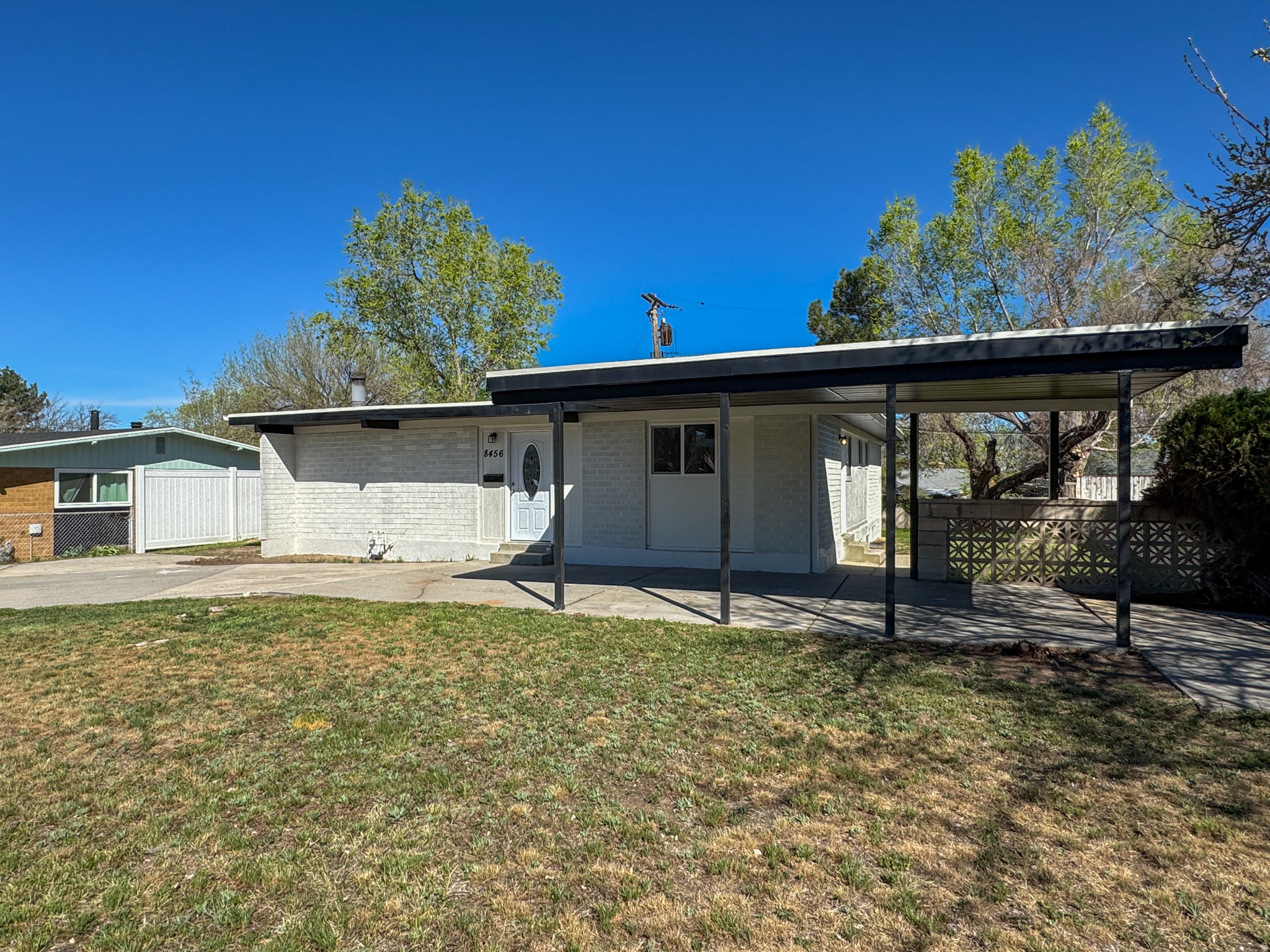main property photo 42