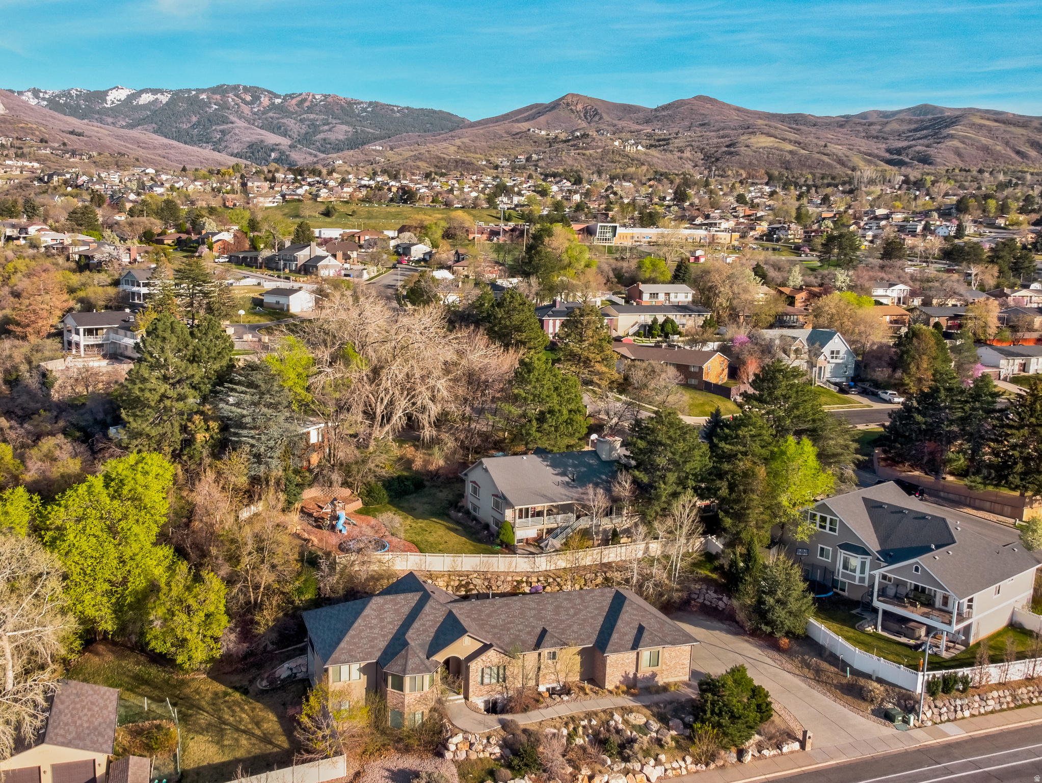 main property photo 49