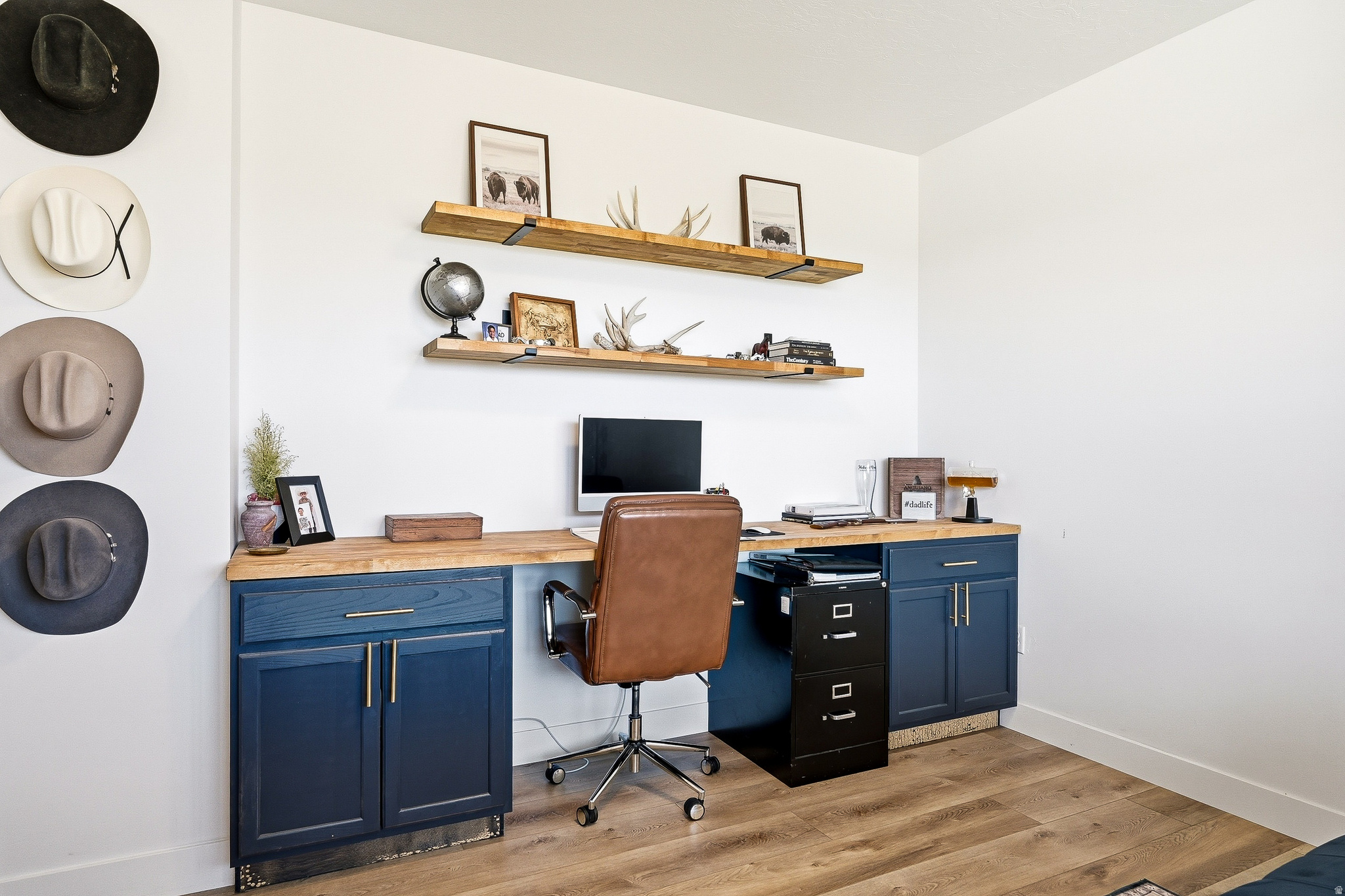 main property photo 24