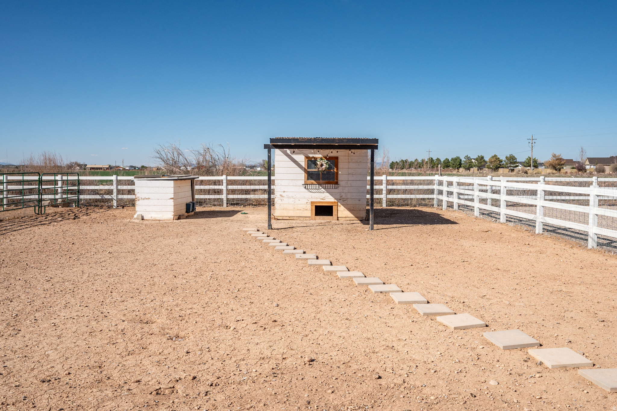 main property photo 76