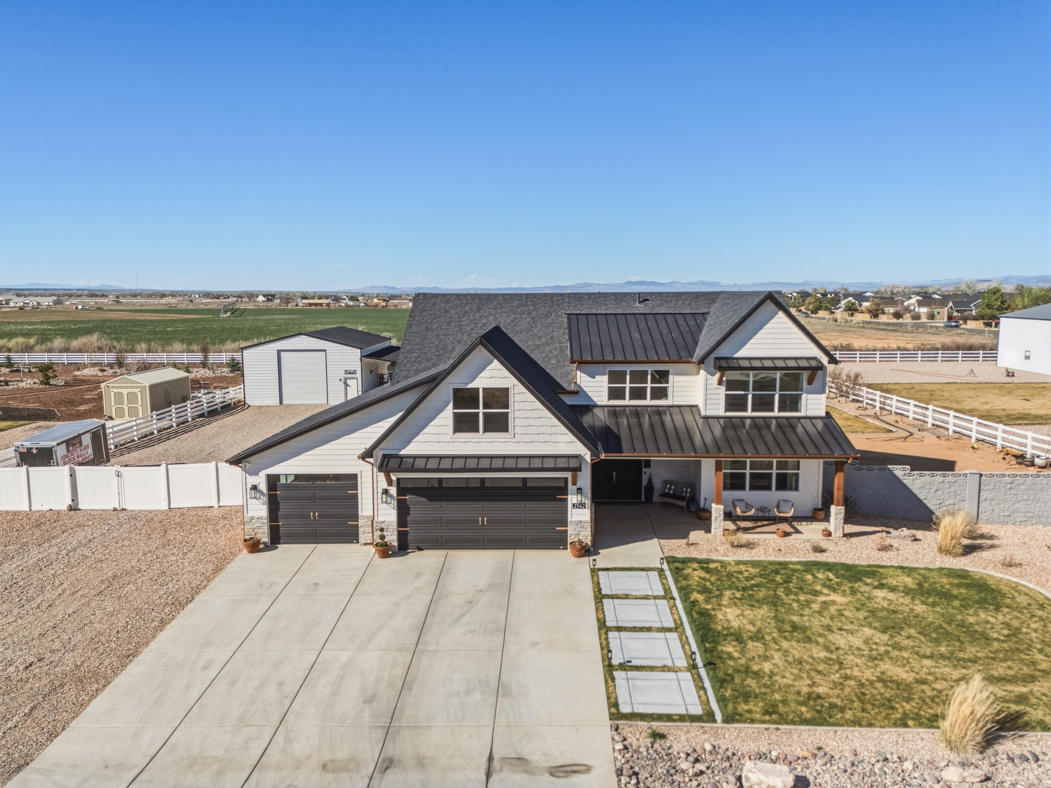 main property photo 79
