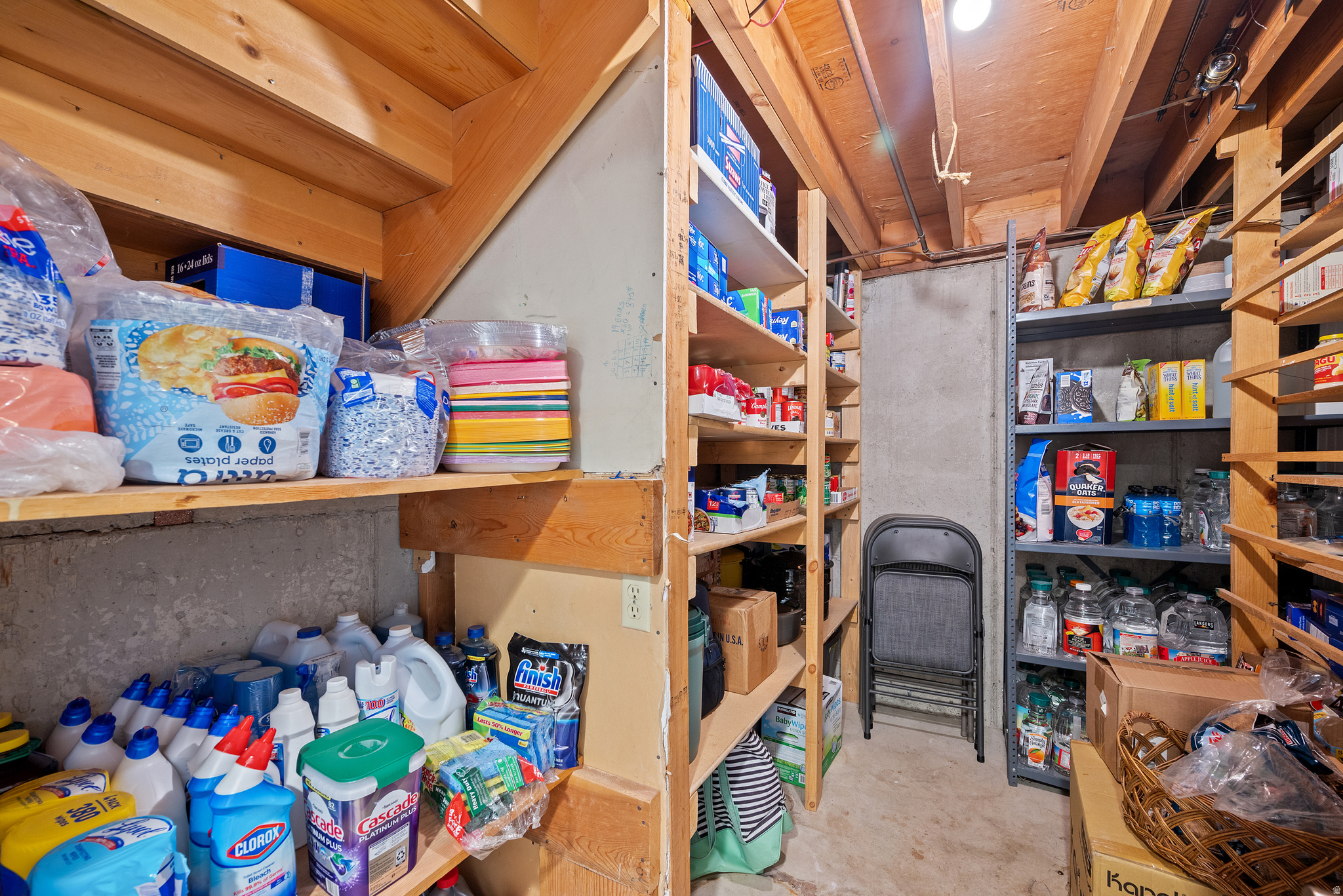main property photo 35