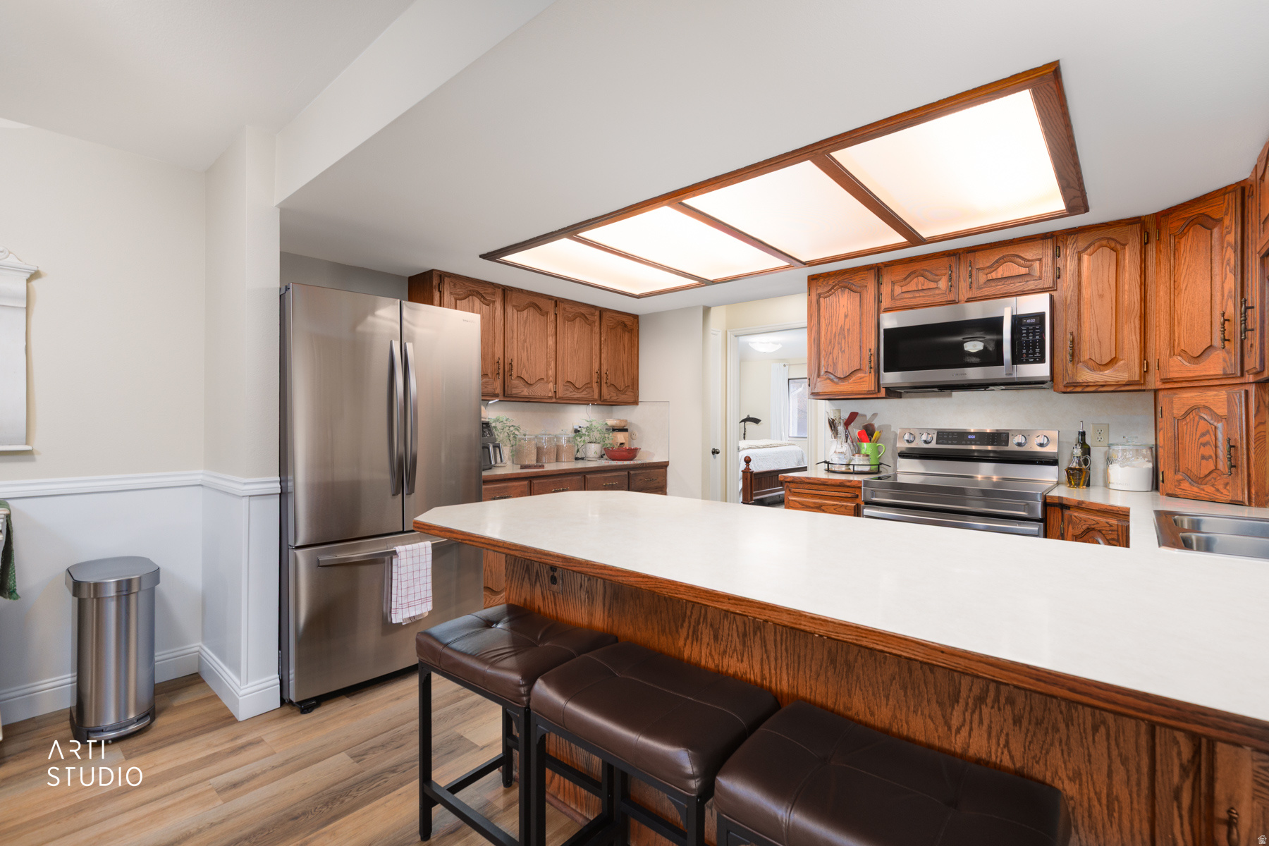 main property photo 12