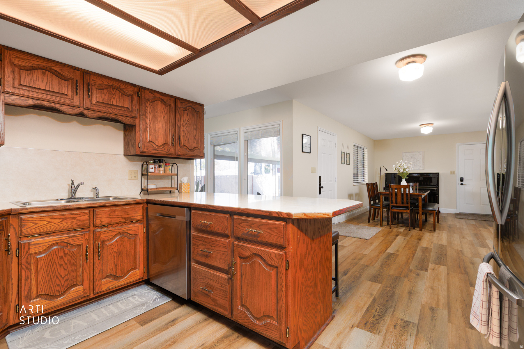 main property photo 14