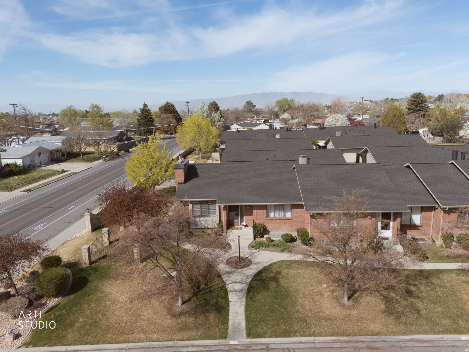 main property photo 39
