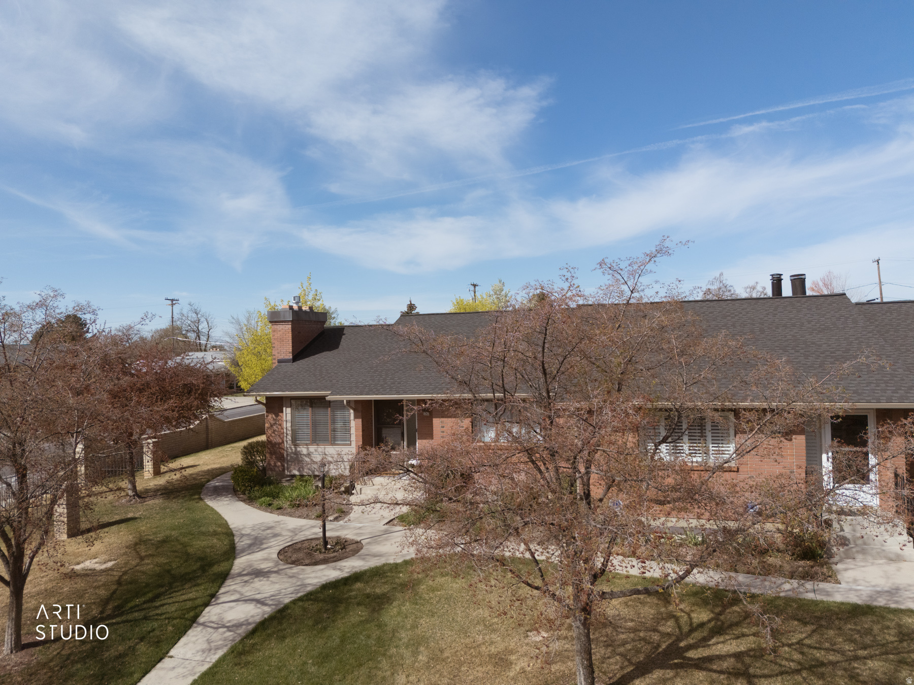 main property photo 45