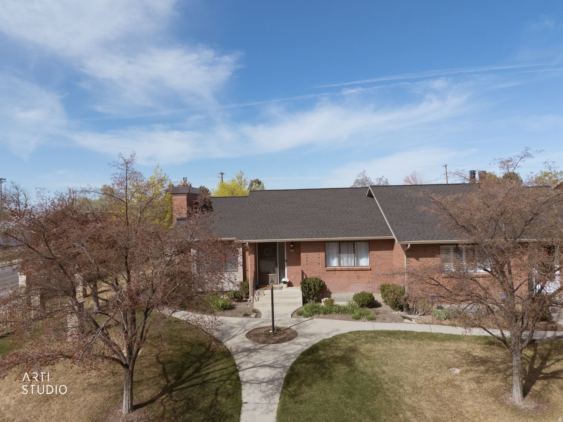 main property photo 46