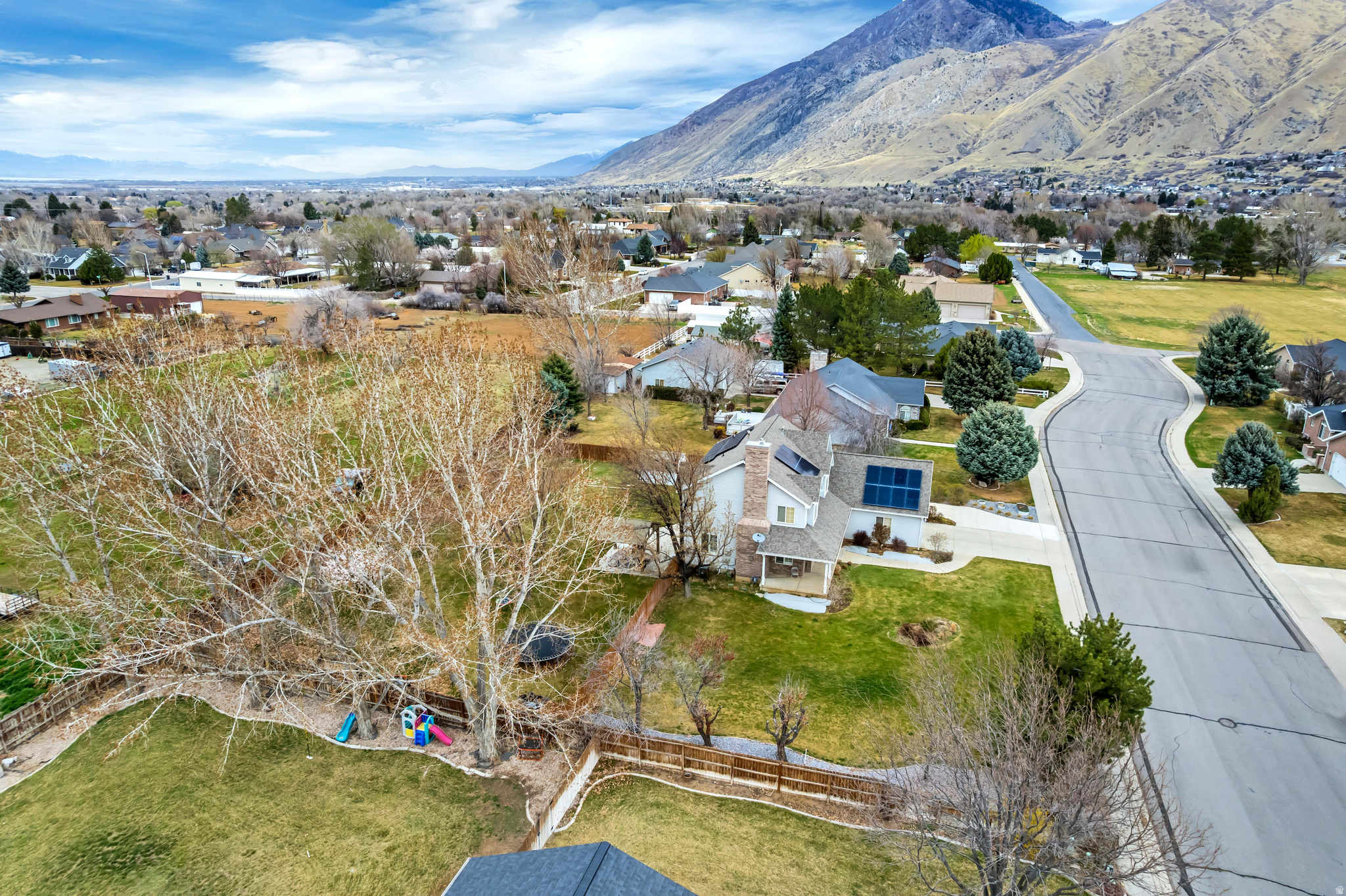 main property photo 49