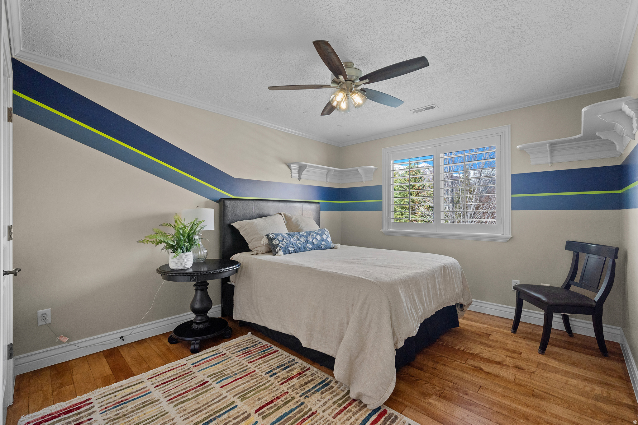 main property photo 20