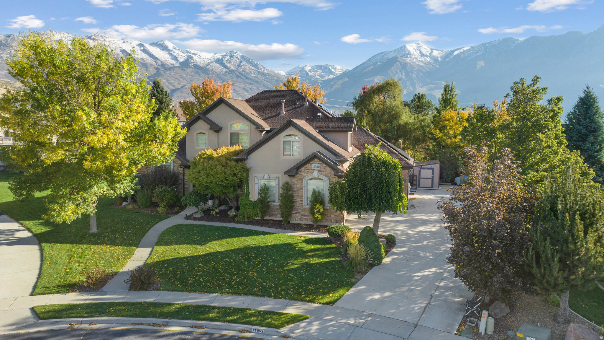 main property photo 34