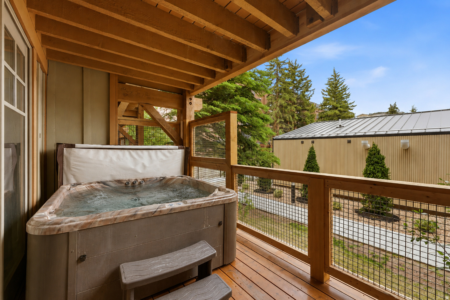 main property photo 33