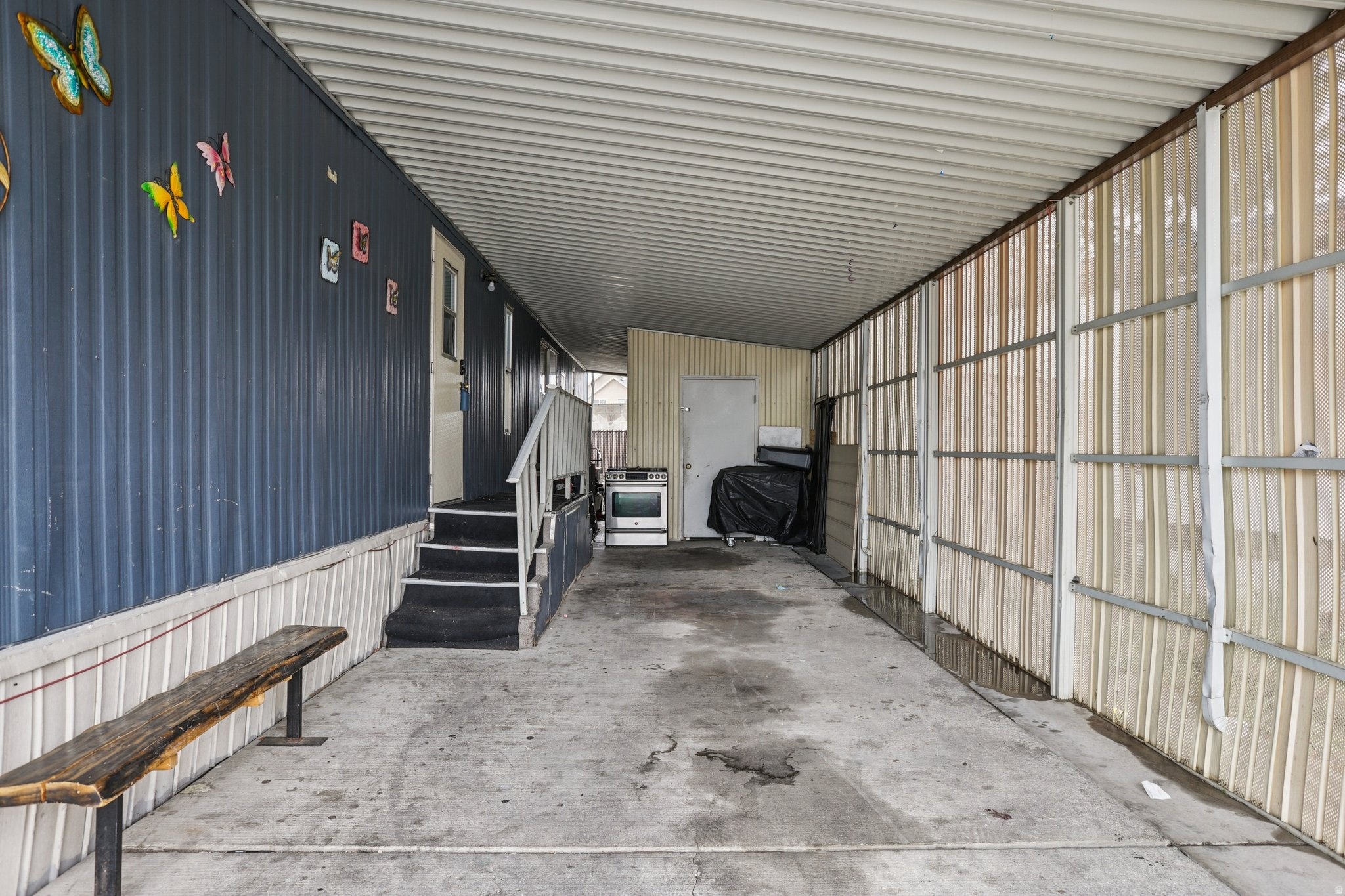 main property photo 19