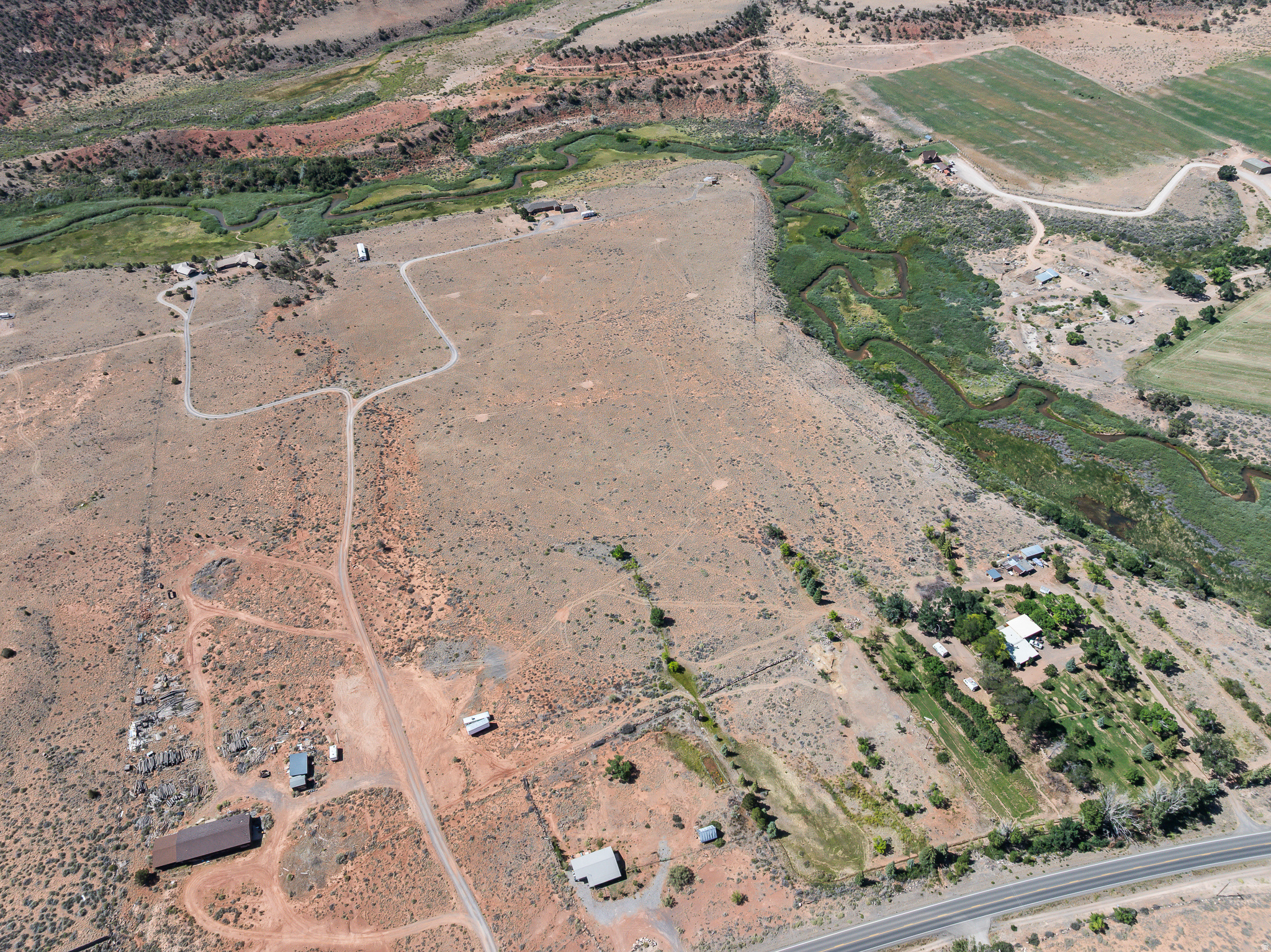 main property photo 3