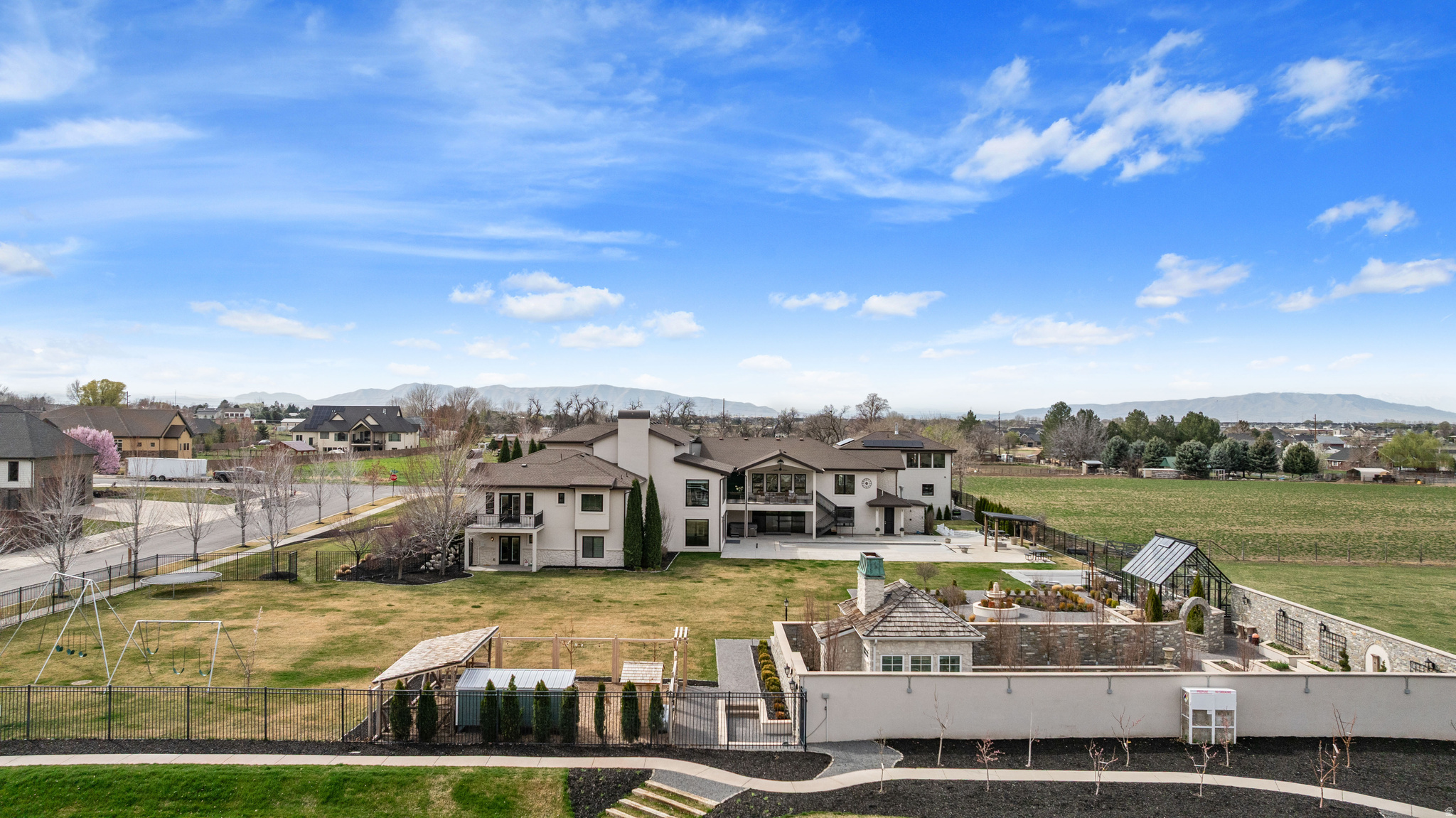 main property photo 98