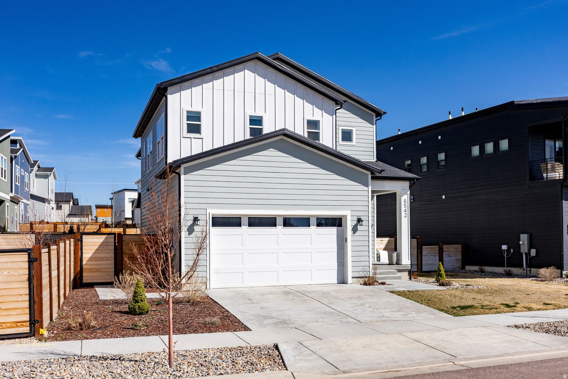 main property photo 41
