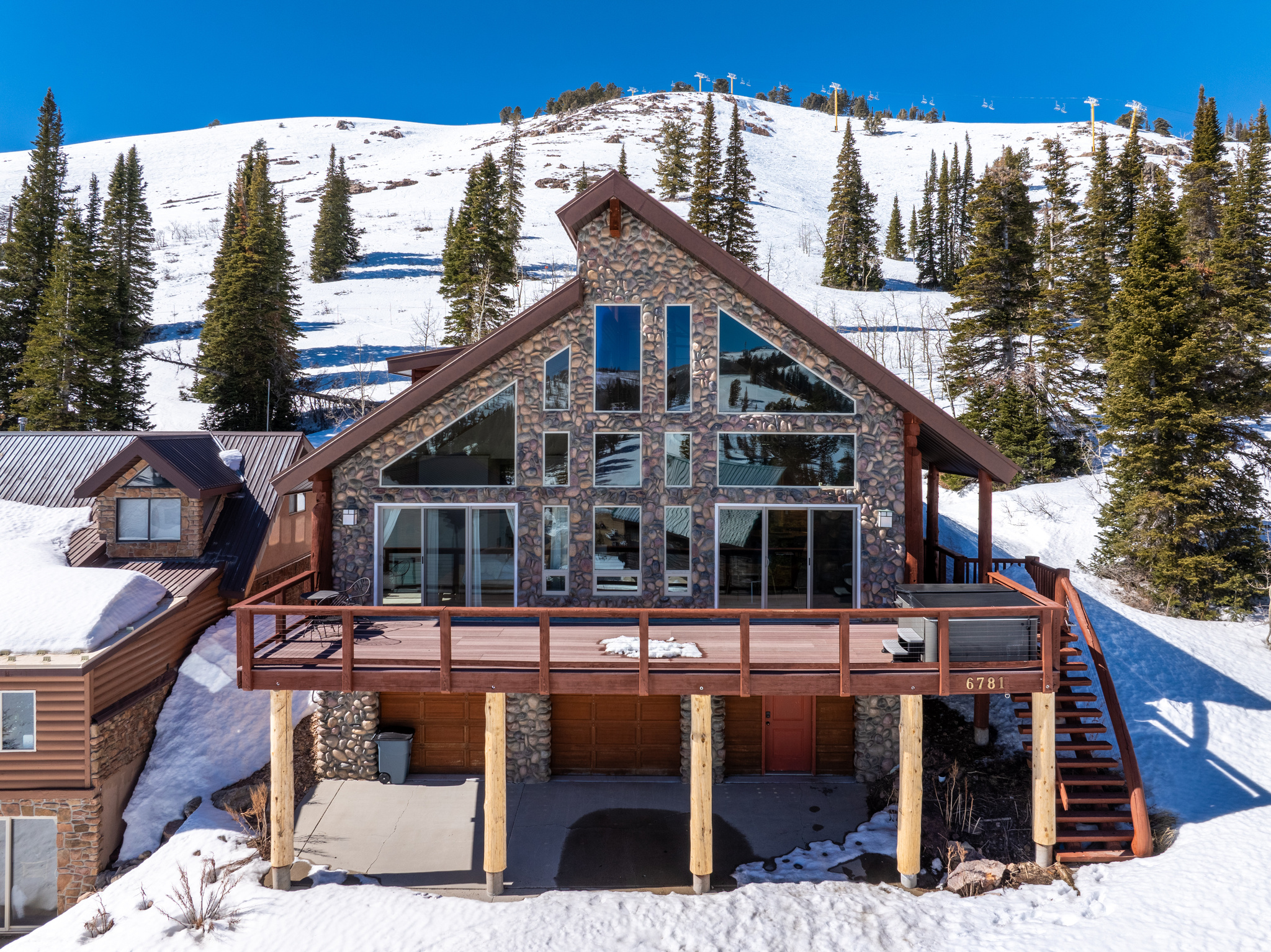 main property photo 78