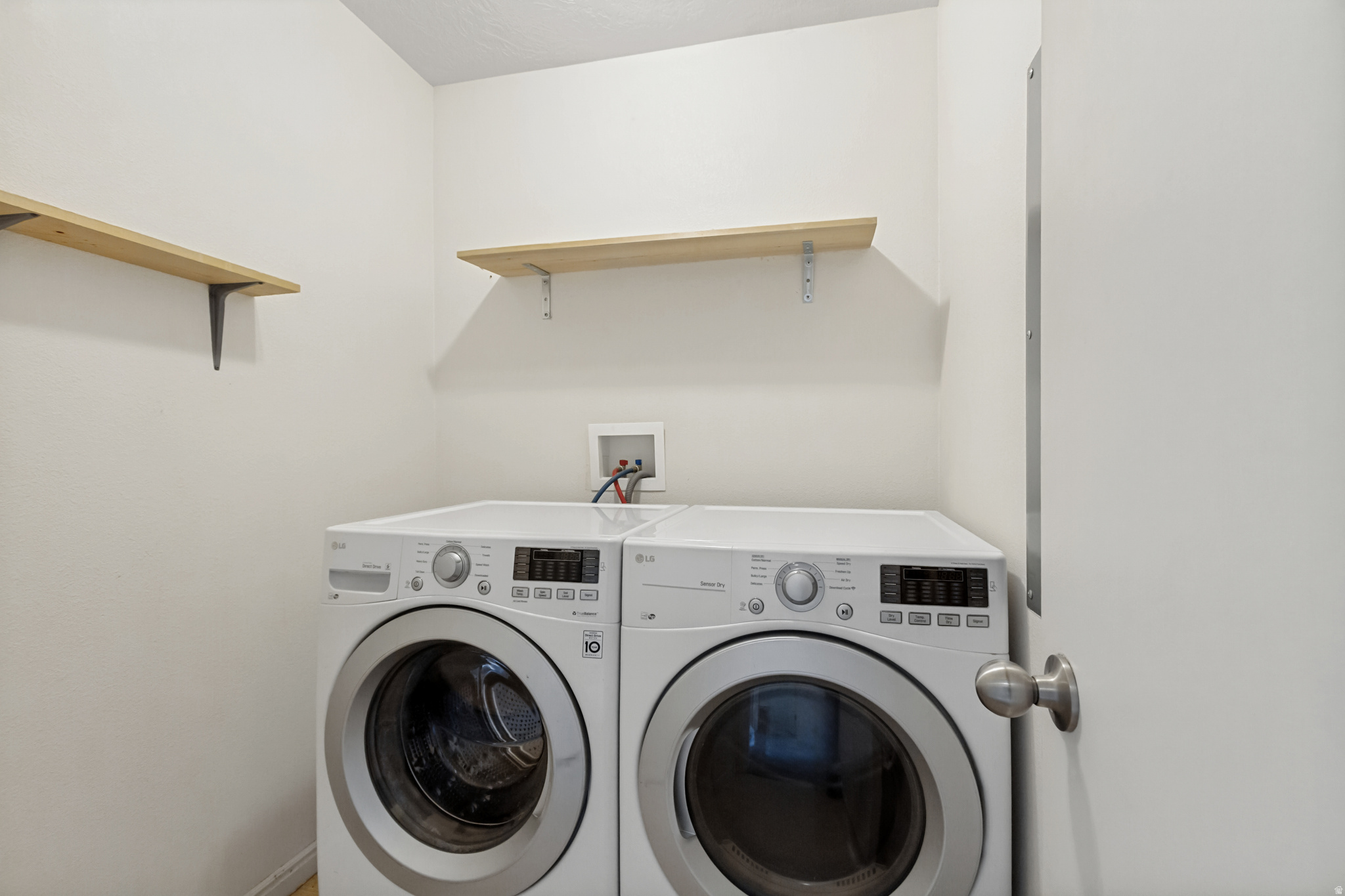 main property photo 21