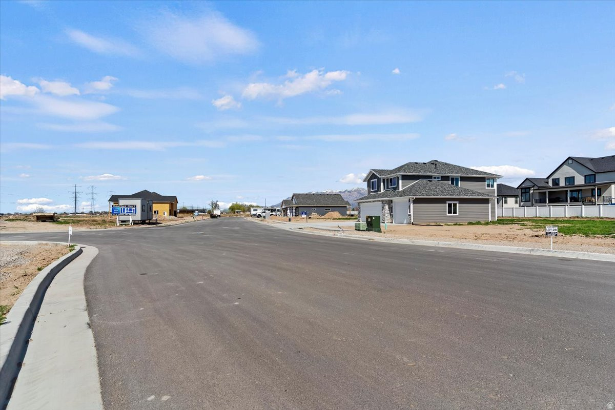 main property photo 57