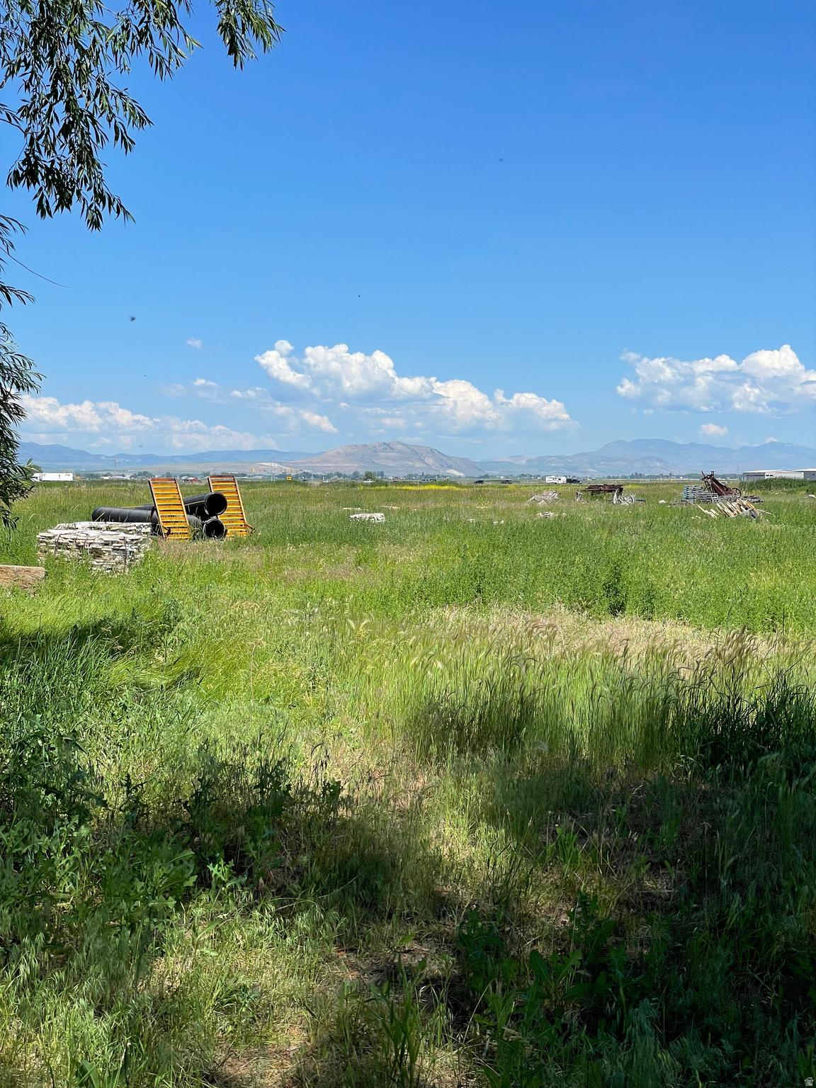 main property photo 8