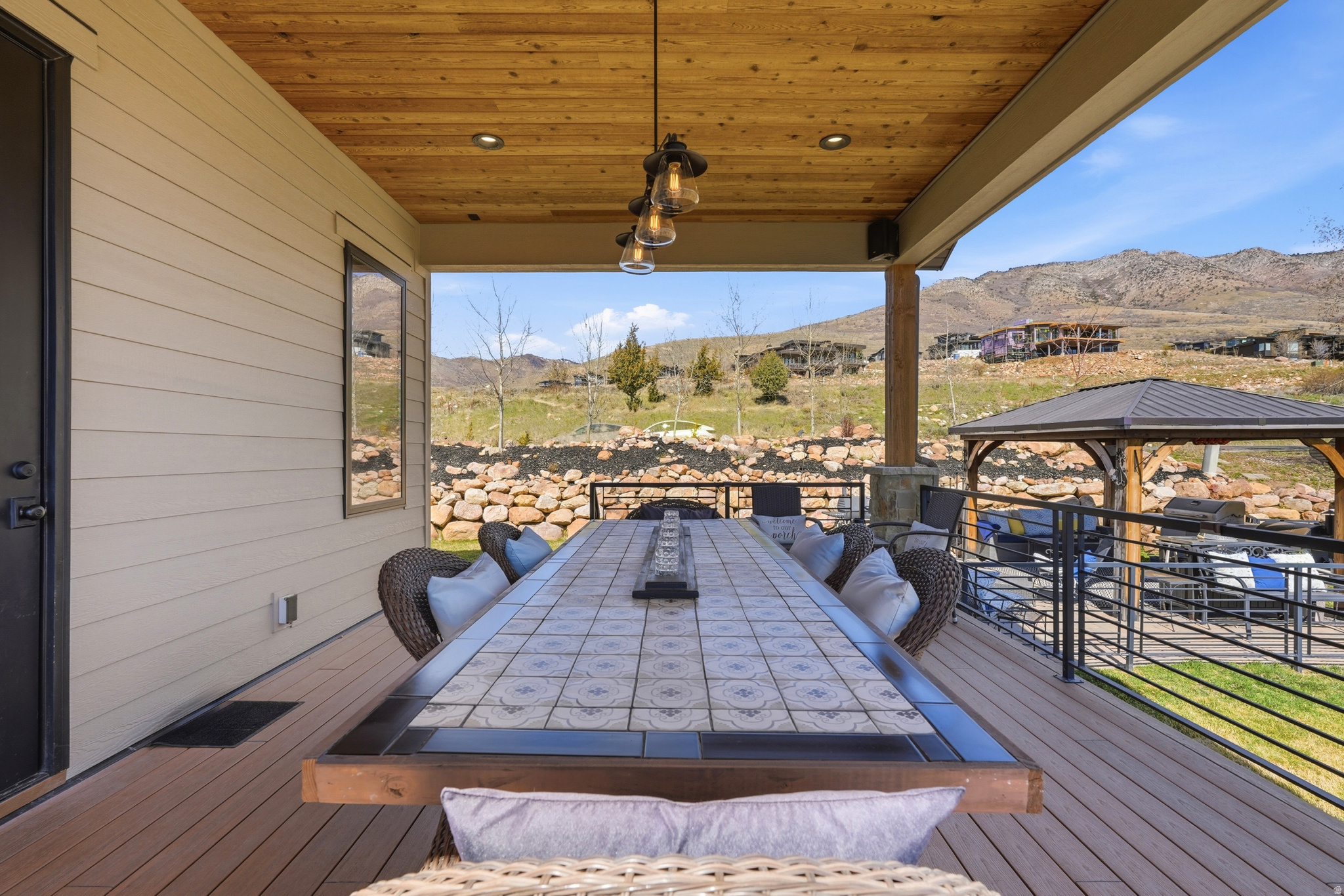 main property photo 76