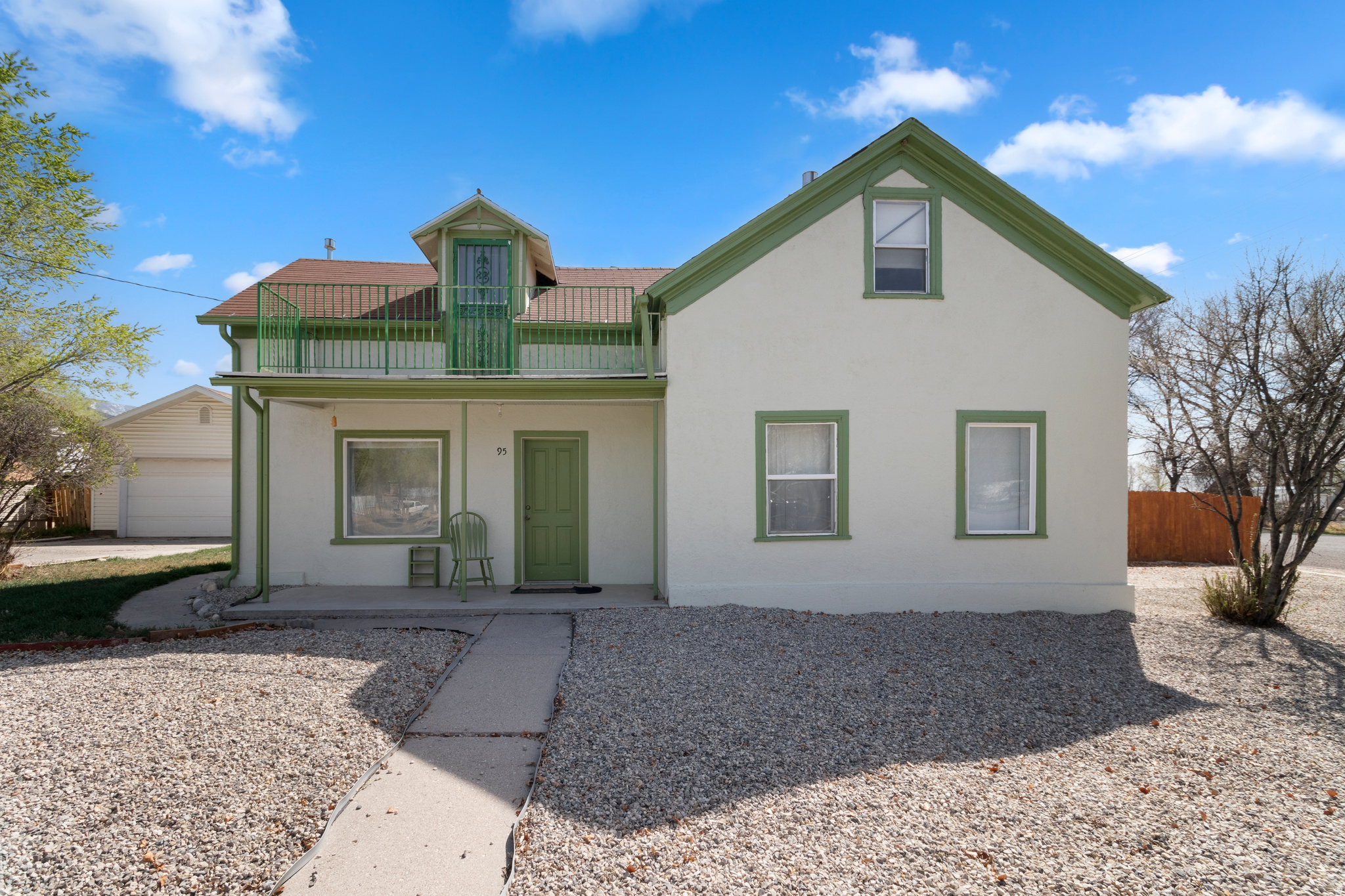 main property photo 41