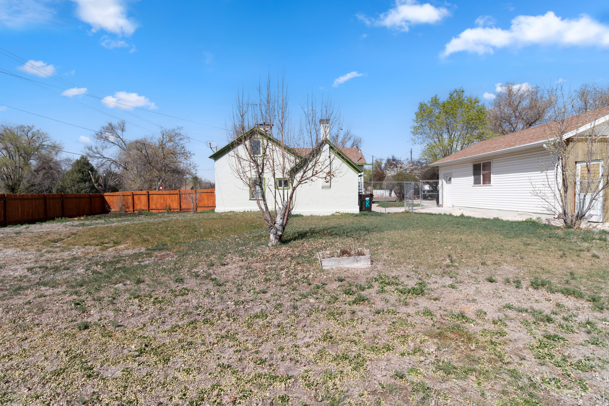 main property photo 47