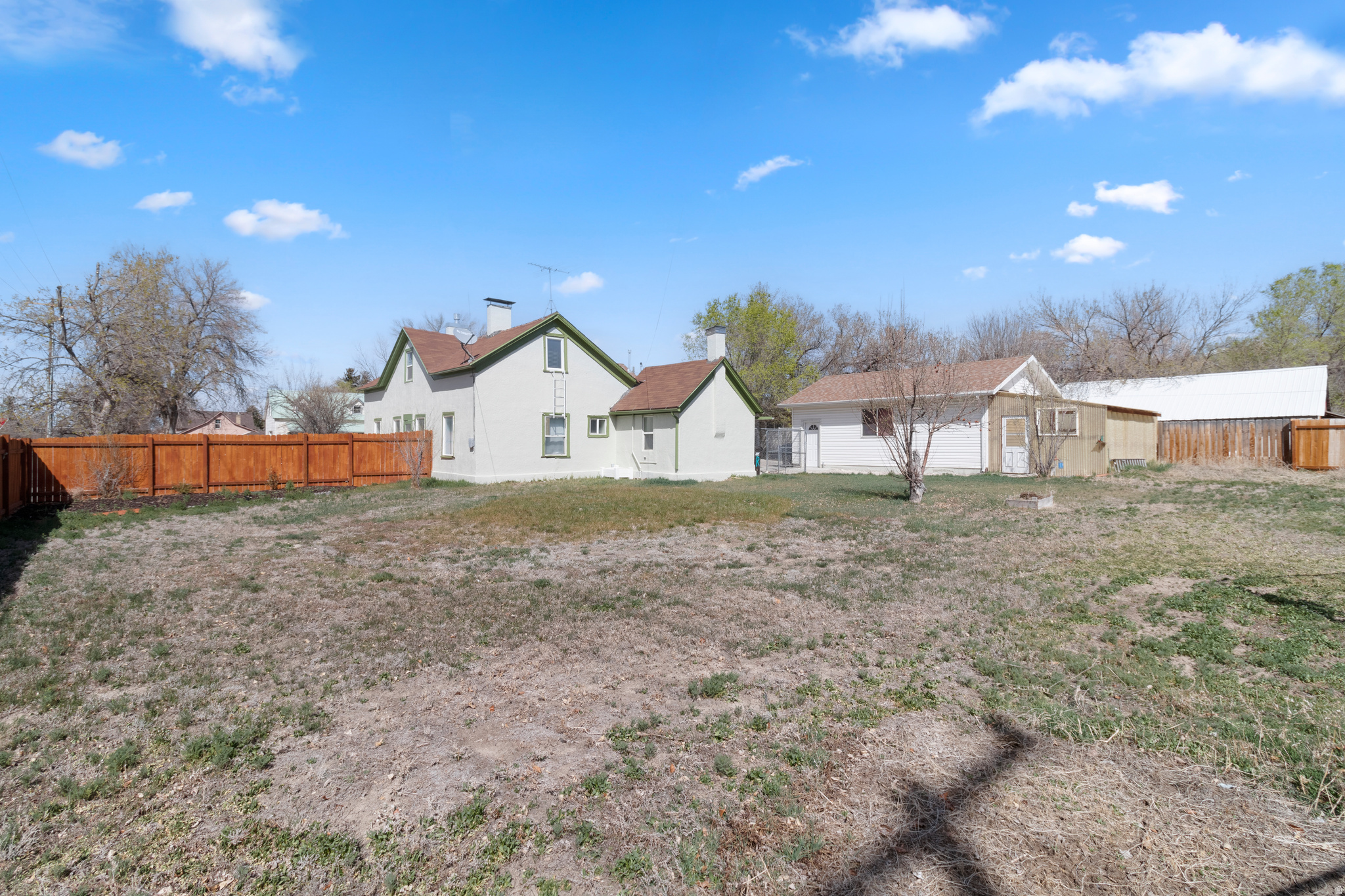main property photo 48