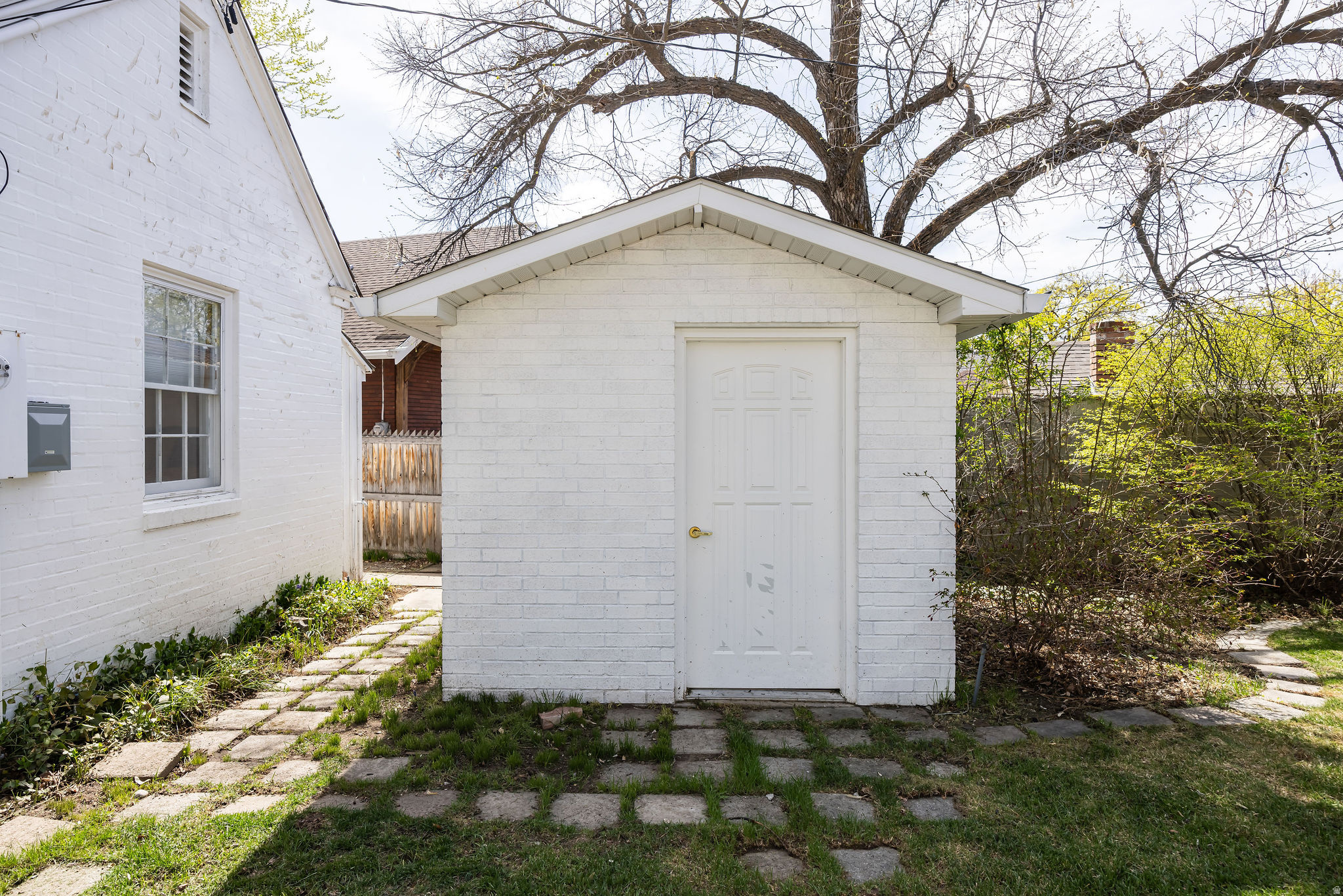main property photo 52