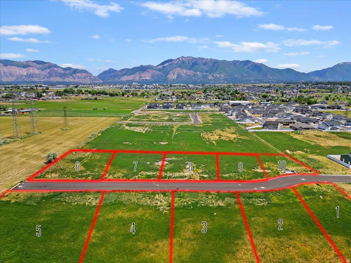main property photo 31