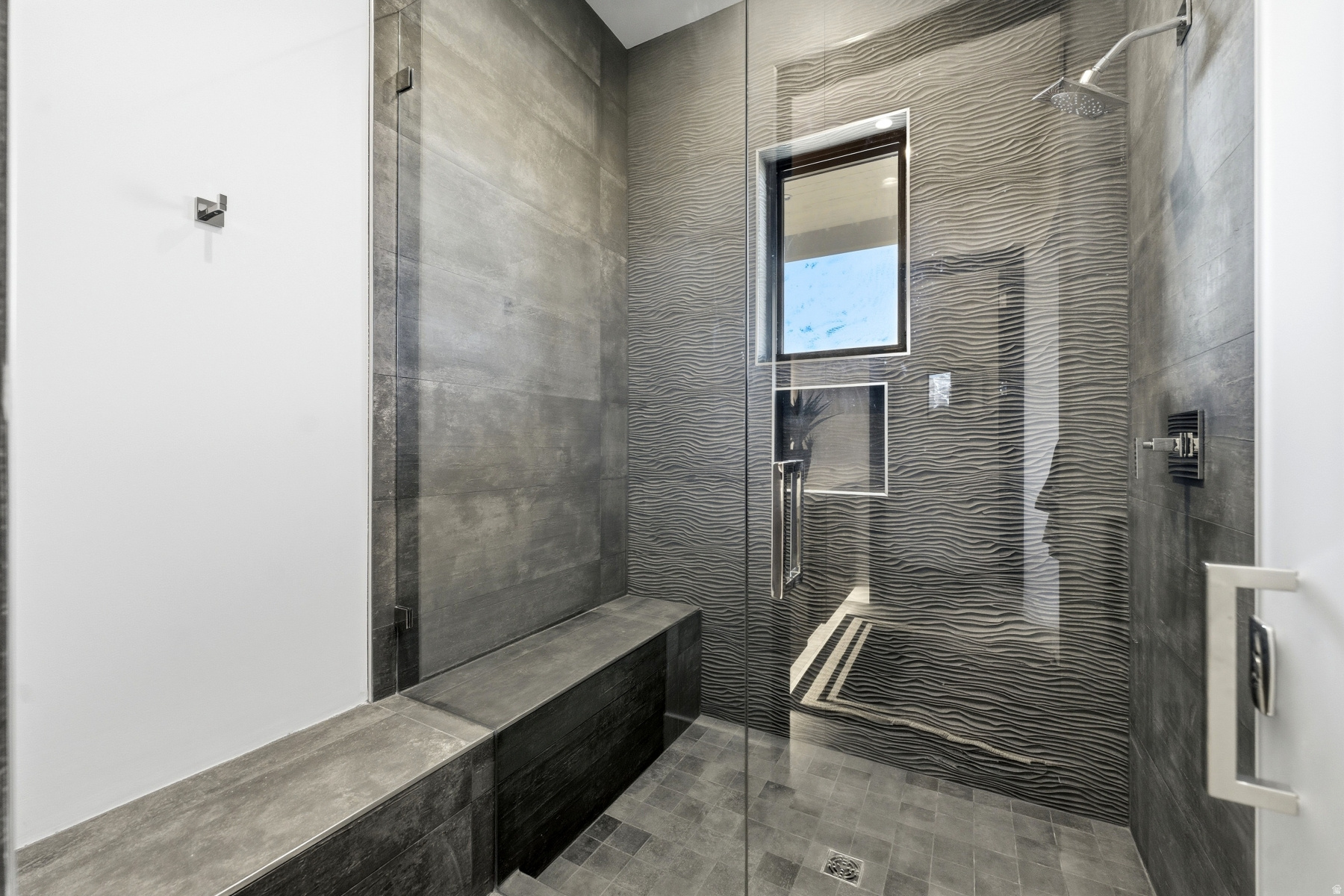 main property photo 66