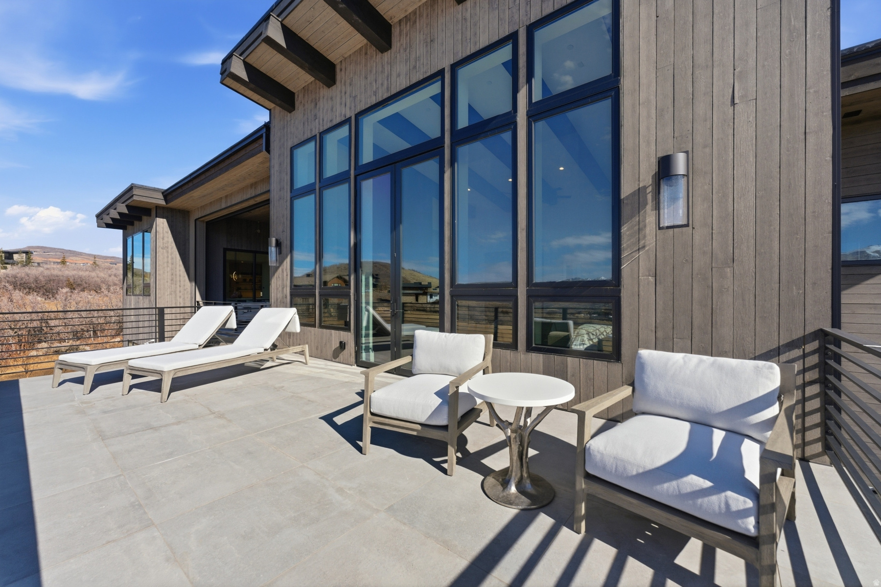 main property photo 73