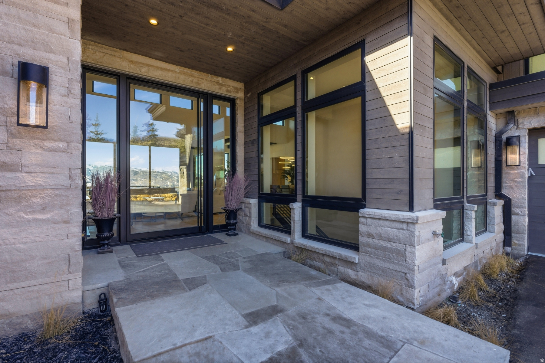 main property photo 84