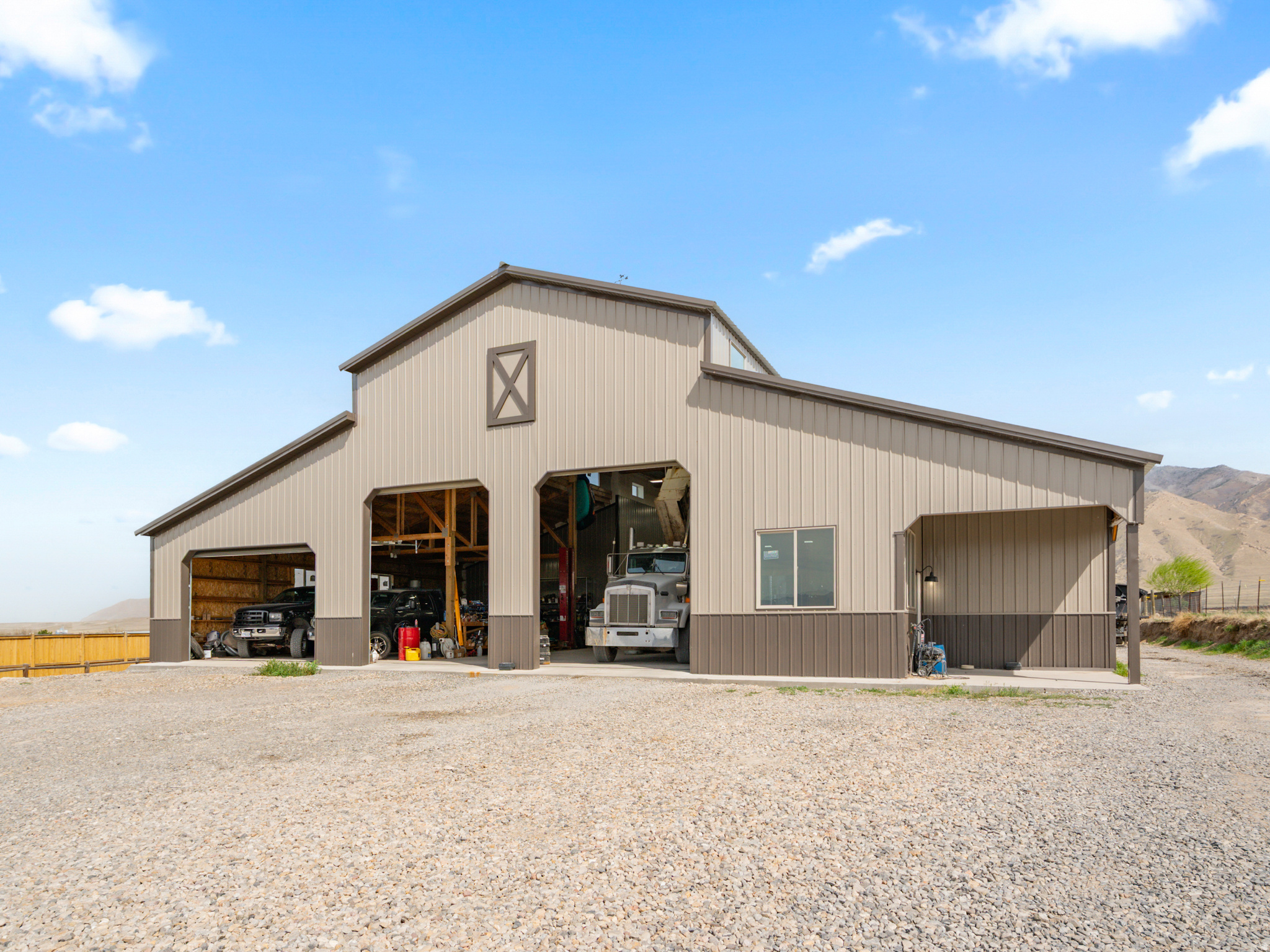 main property photo 45