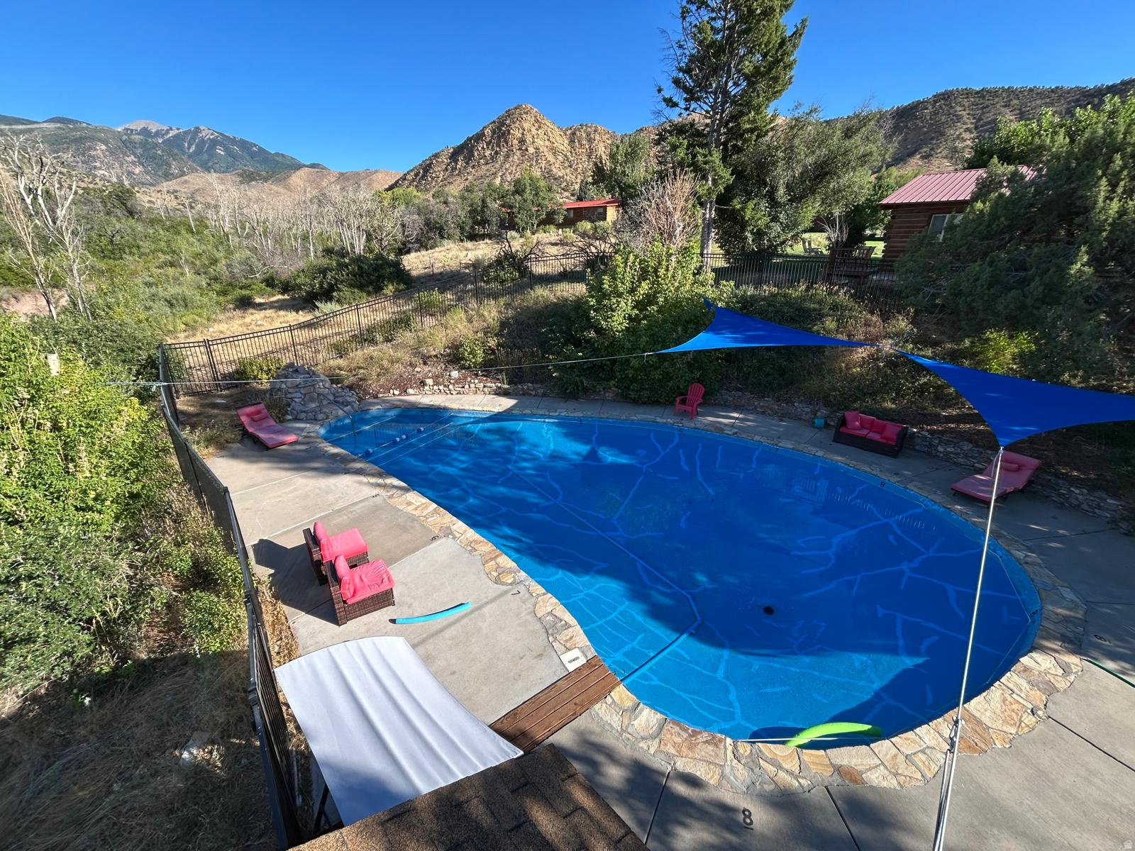 main property photo 42