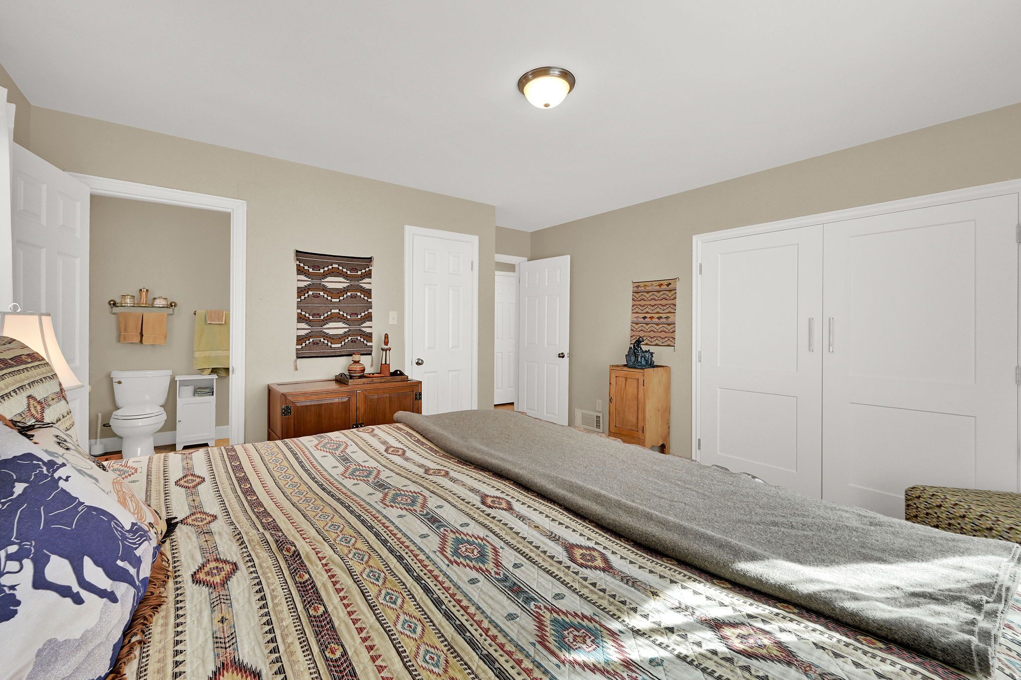 main property photo 7