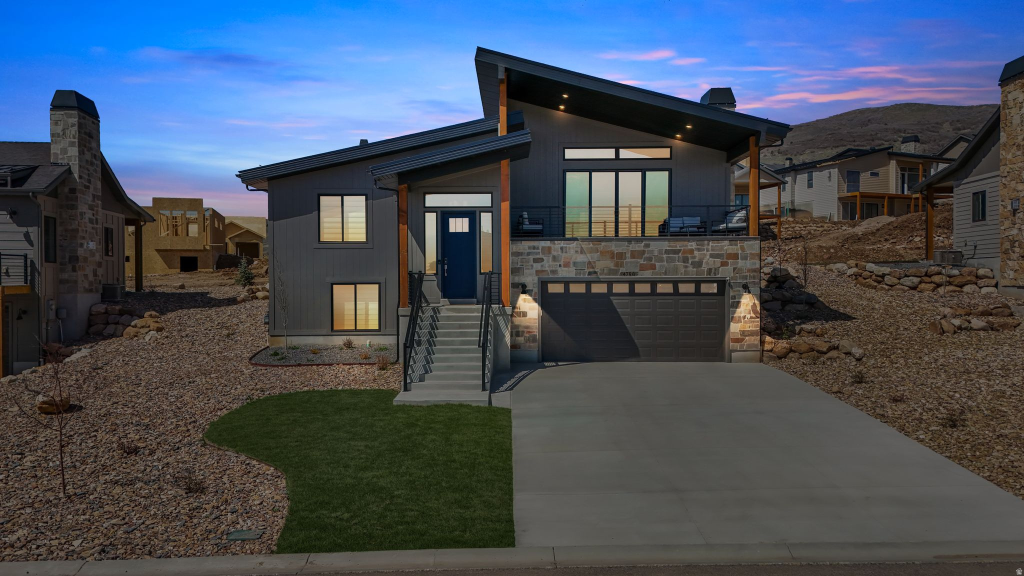 main property photo 23