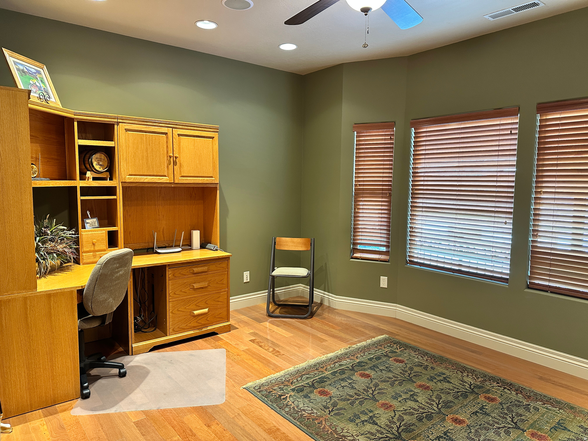 main property photo 32