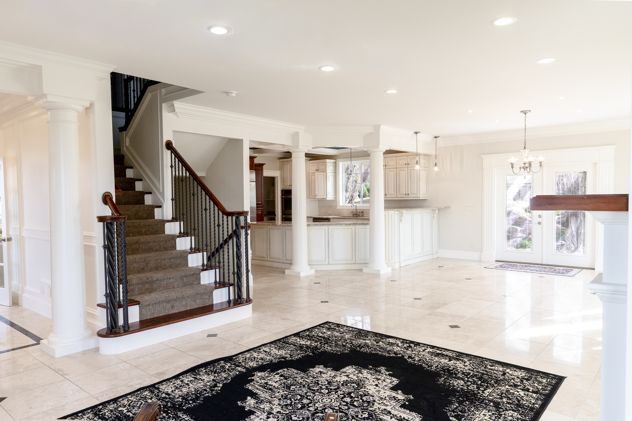 main property photo 17
