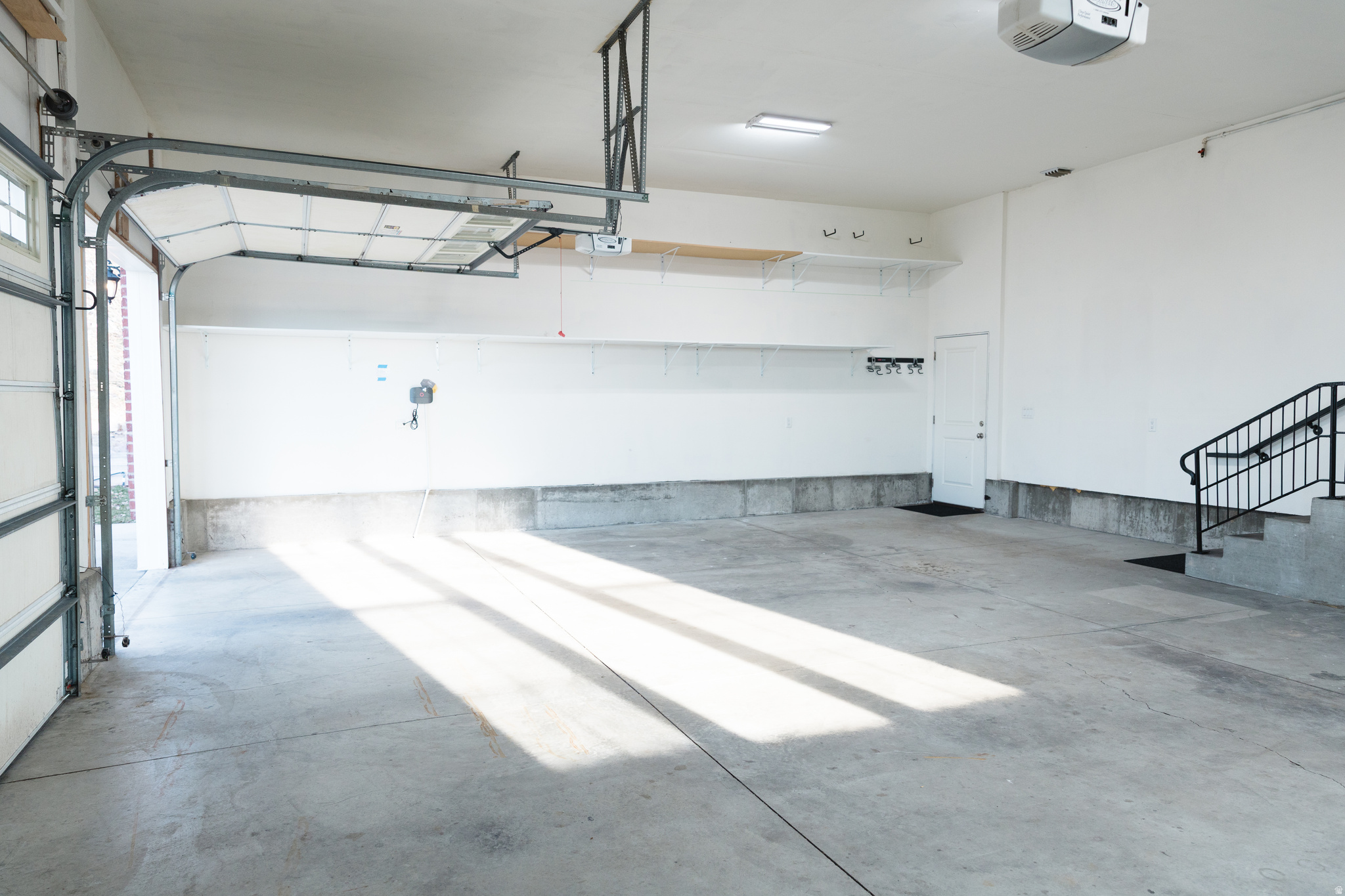 main property photo 60