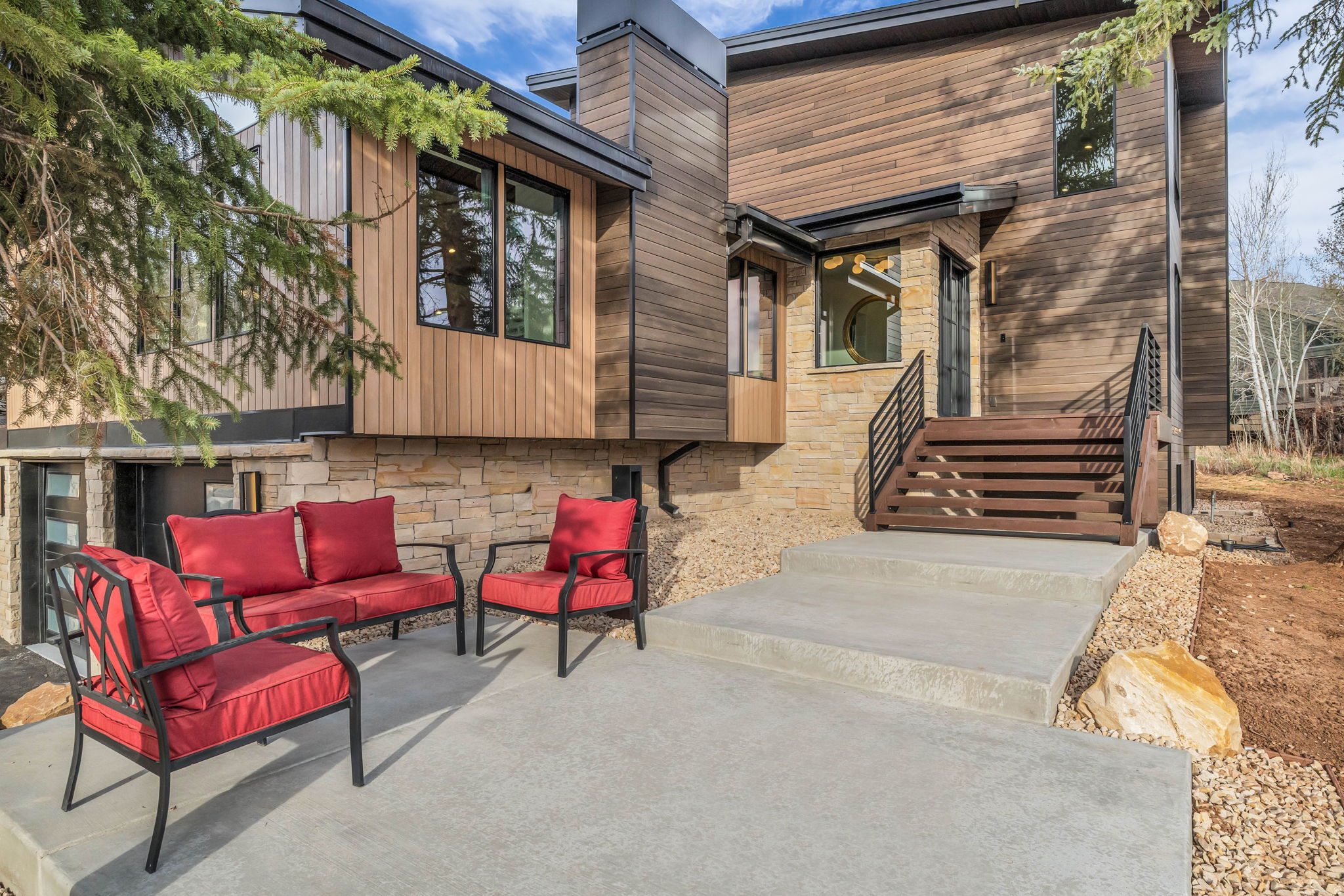 main property photo 66