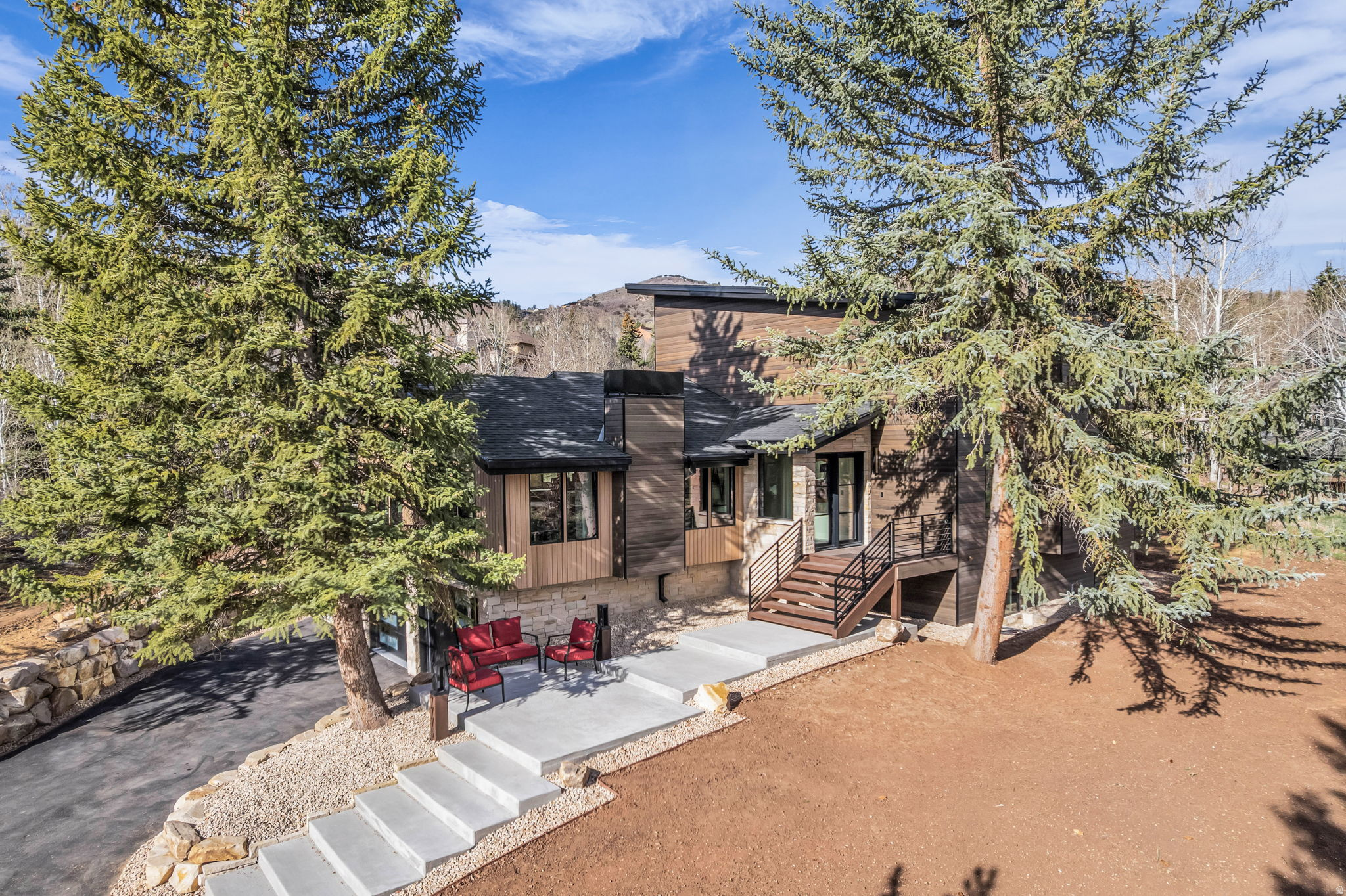main property photo 67