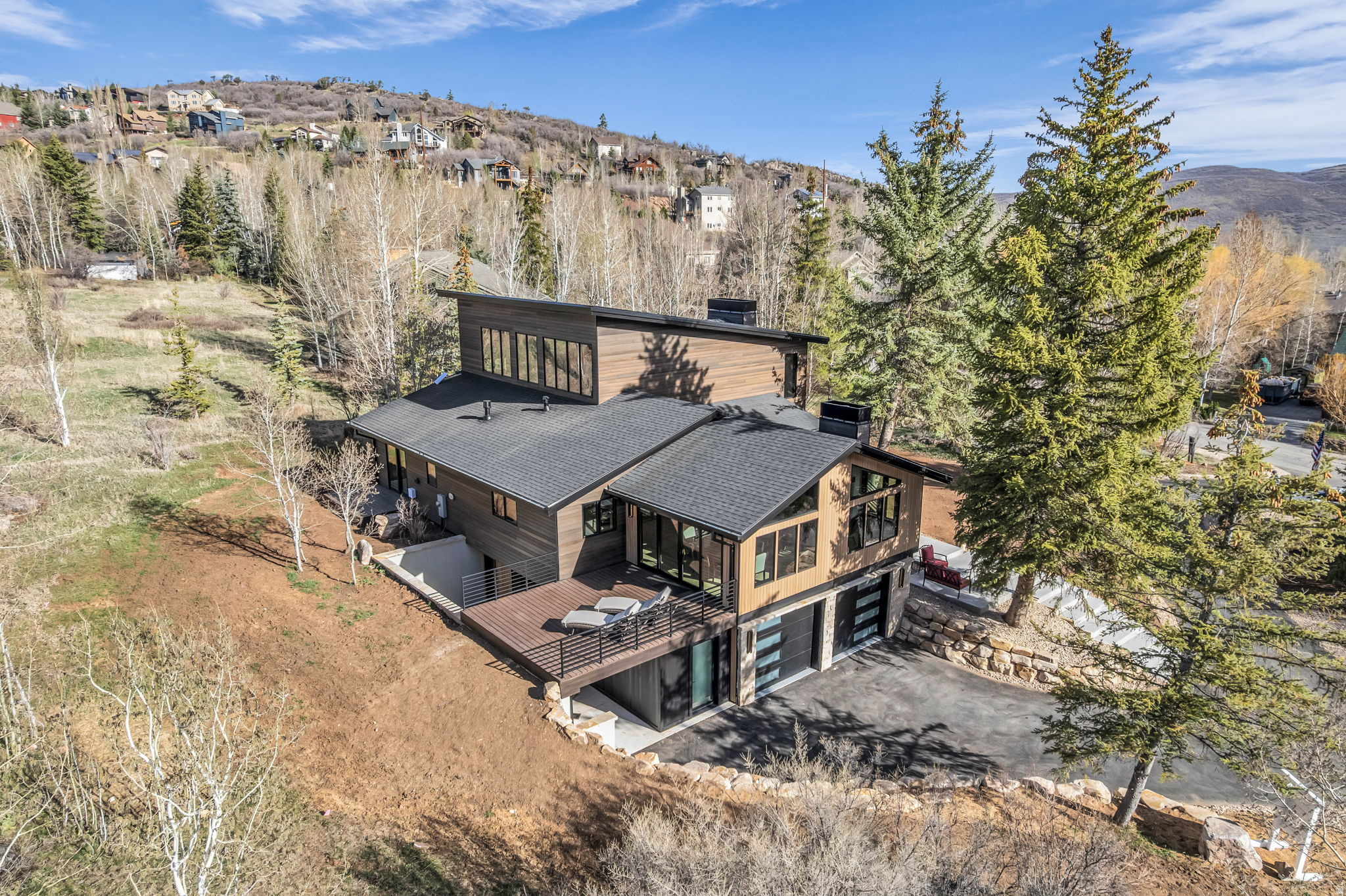 main property photo 73