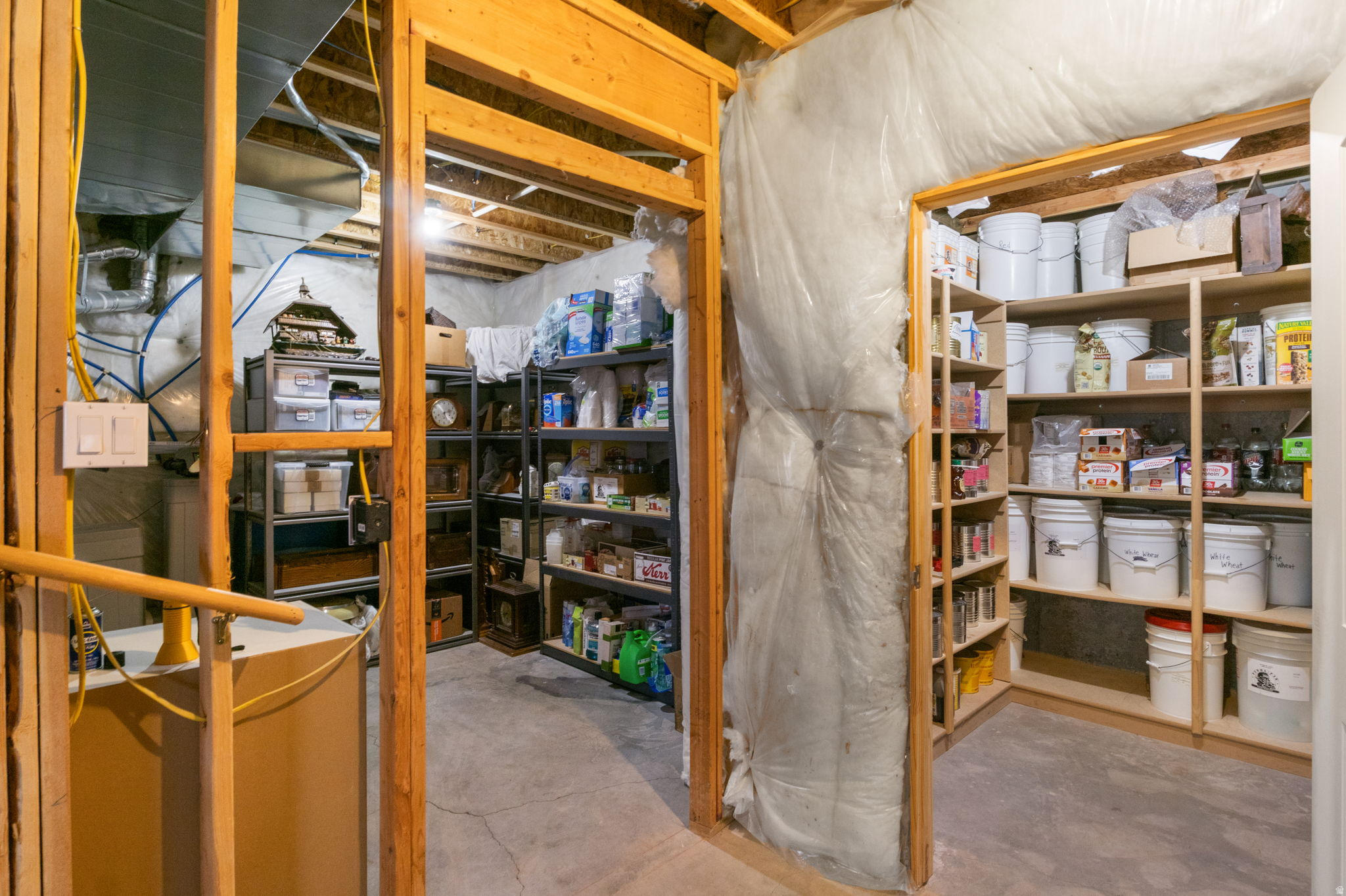 main property photo 45