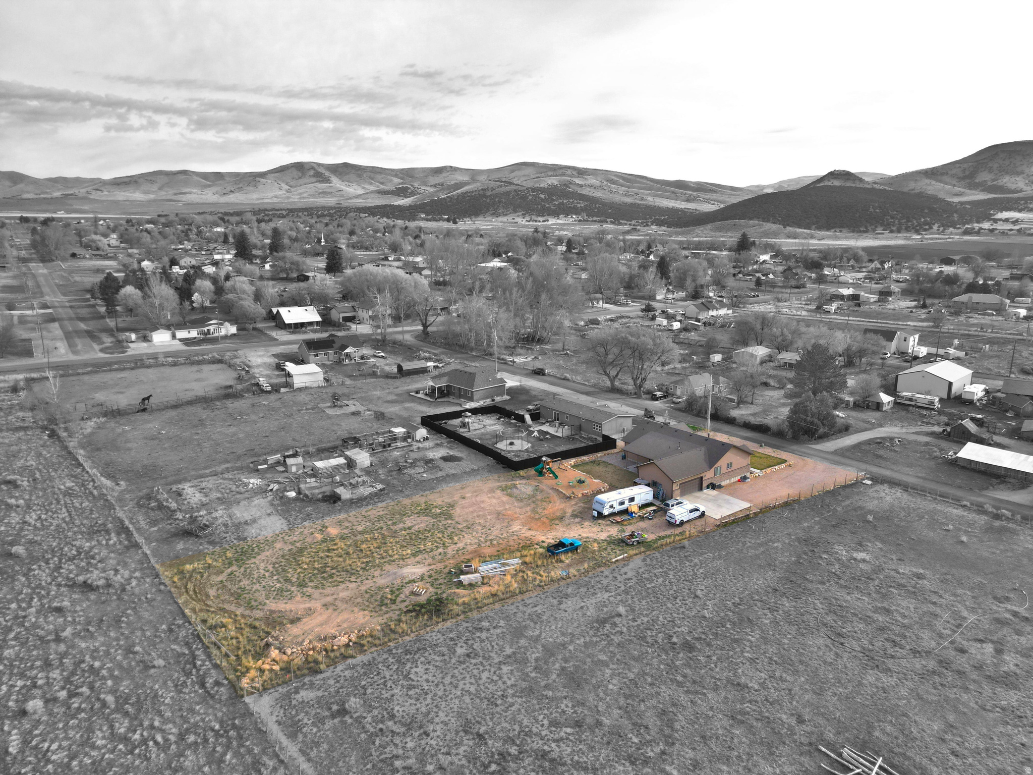 main property photo 60